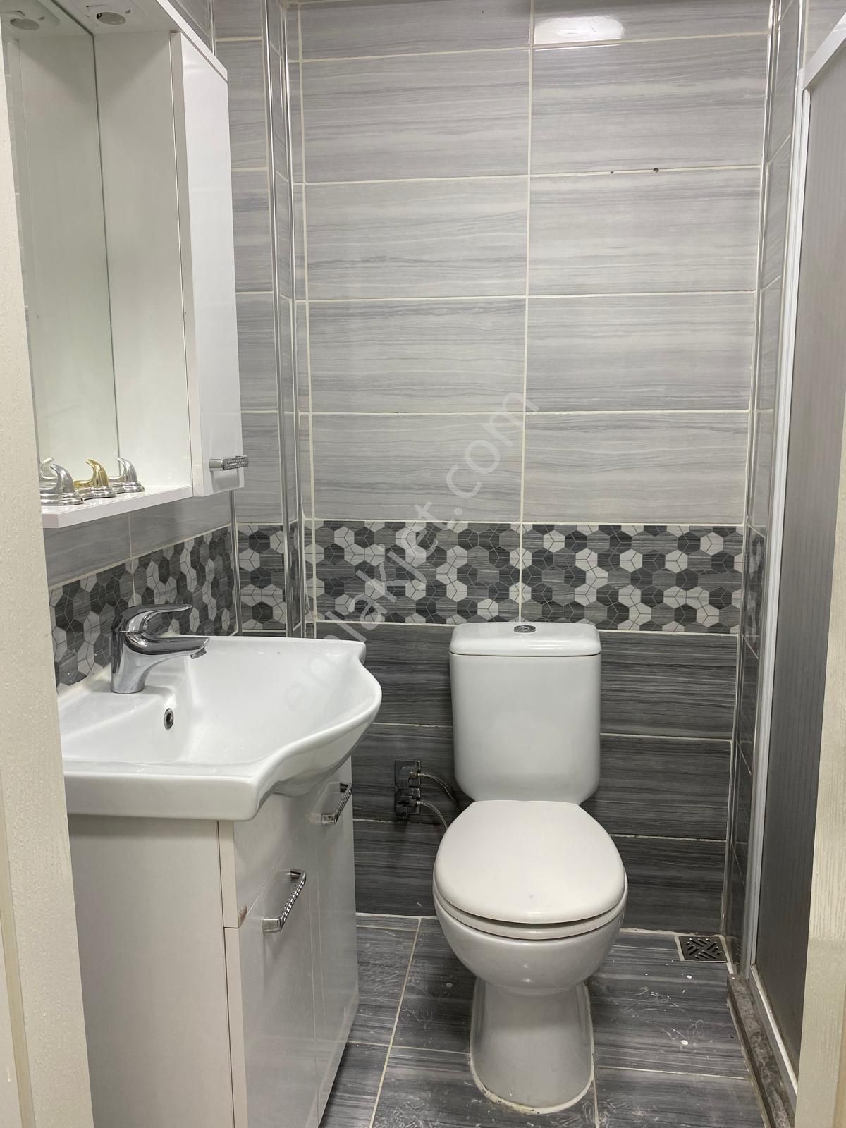 Kayhan Mahallesinde Kiralık Daire Enes Emlaktan - Görsel 11