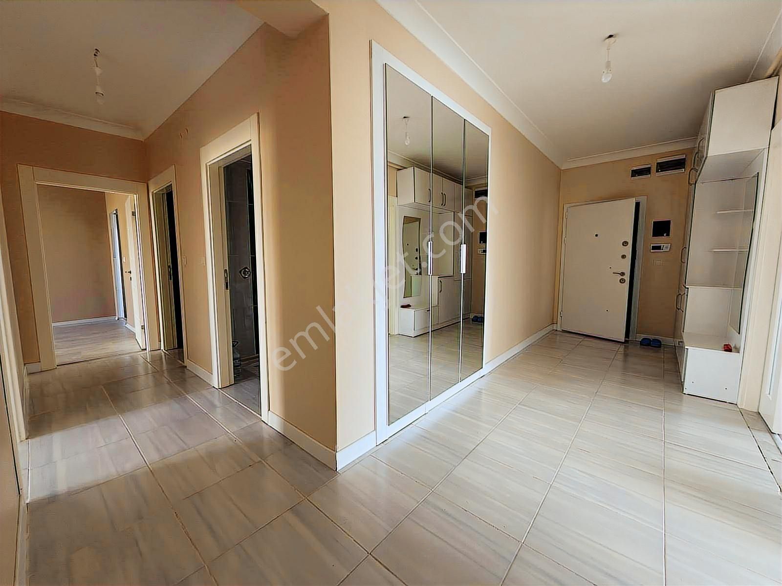 Keçiörende Angora Park Sitesi Dairesi 3.5+1 Manzaralı Kiralık - Görsel 6