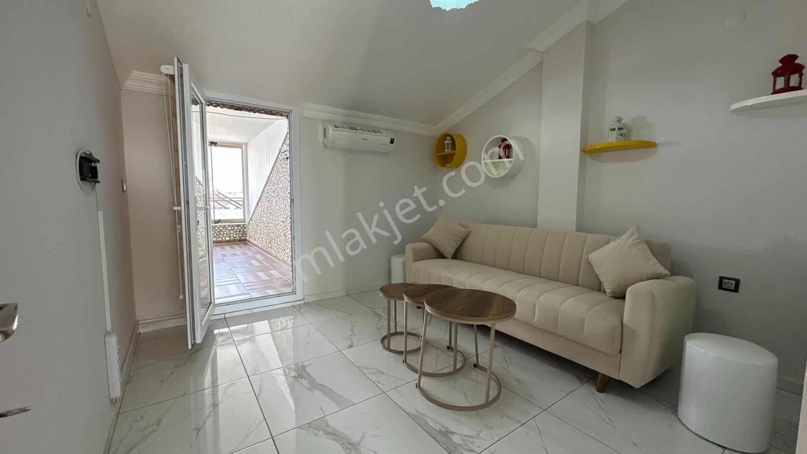 Didim Efeler Mahallesinde Köşe Deniz Manzaralı Eşyalı 3+1 Dubleks Daire - Görsel 13