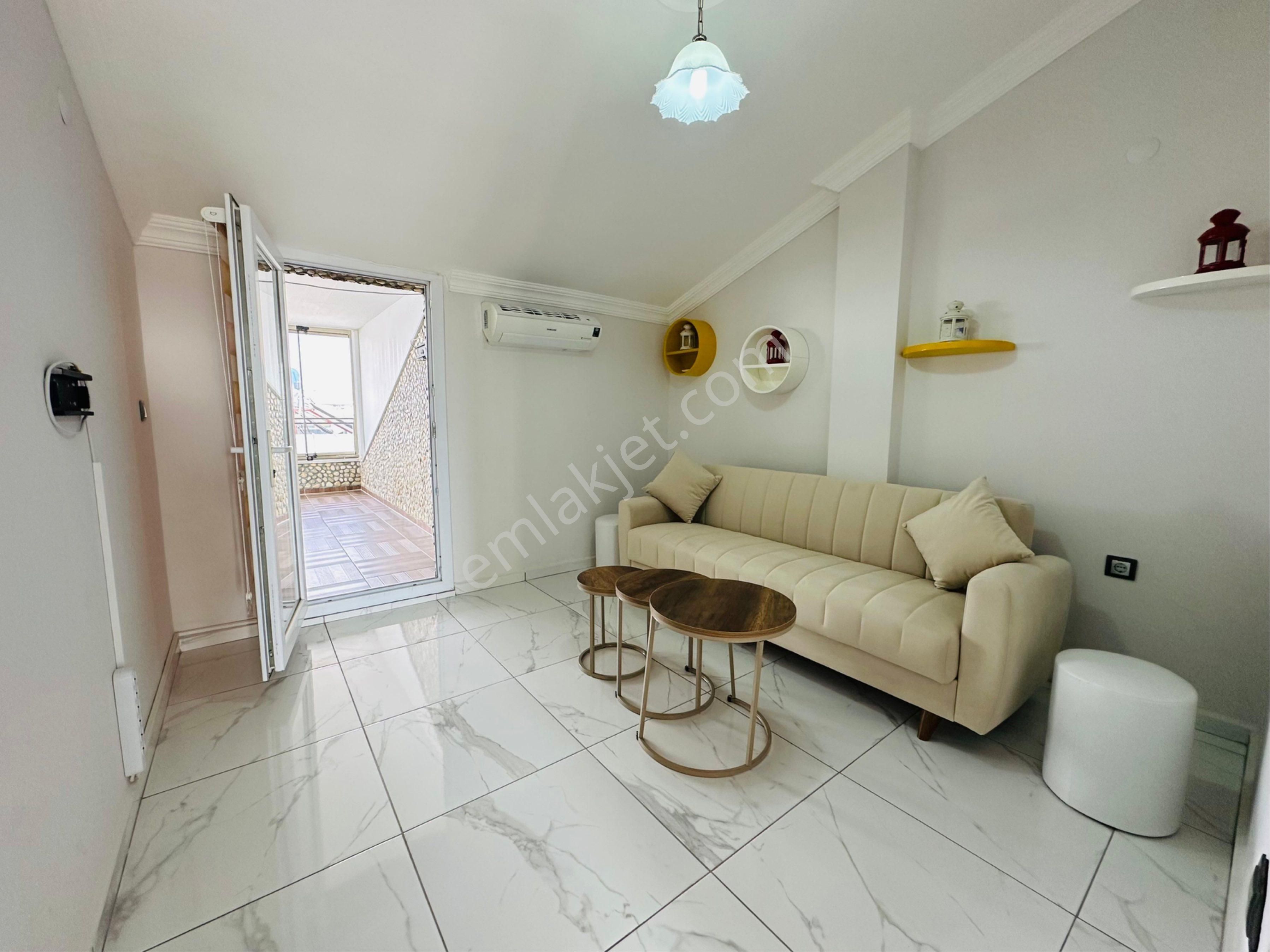 Didim Efeler Mahallesinde Köşe Deniz Manzaralı Eşyalı 3+1 Dubleks Daire - Görsel 24