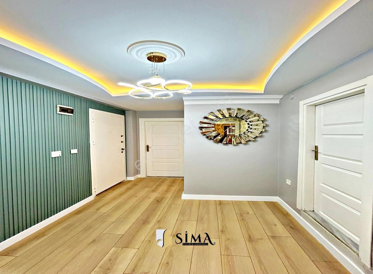 Metrobüsün Dibinde Giriş Kat Seviyesinde Dekorlu 2+1 Satılık Daire - Görsel 6