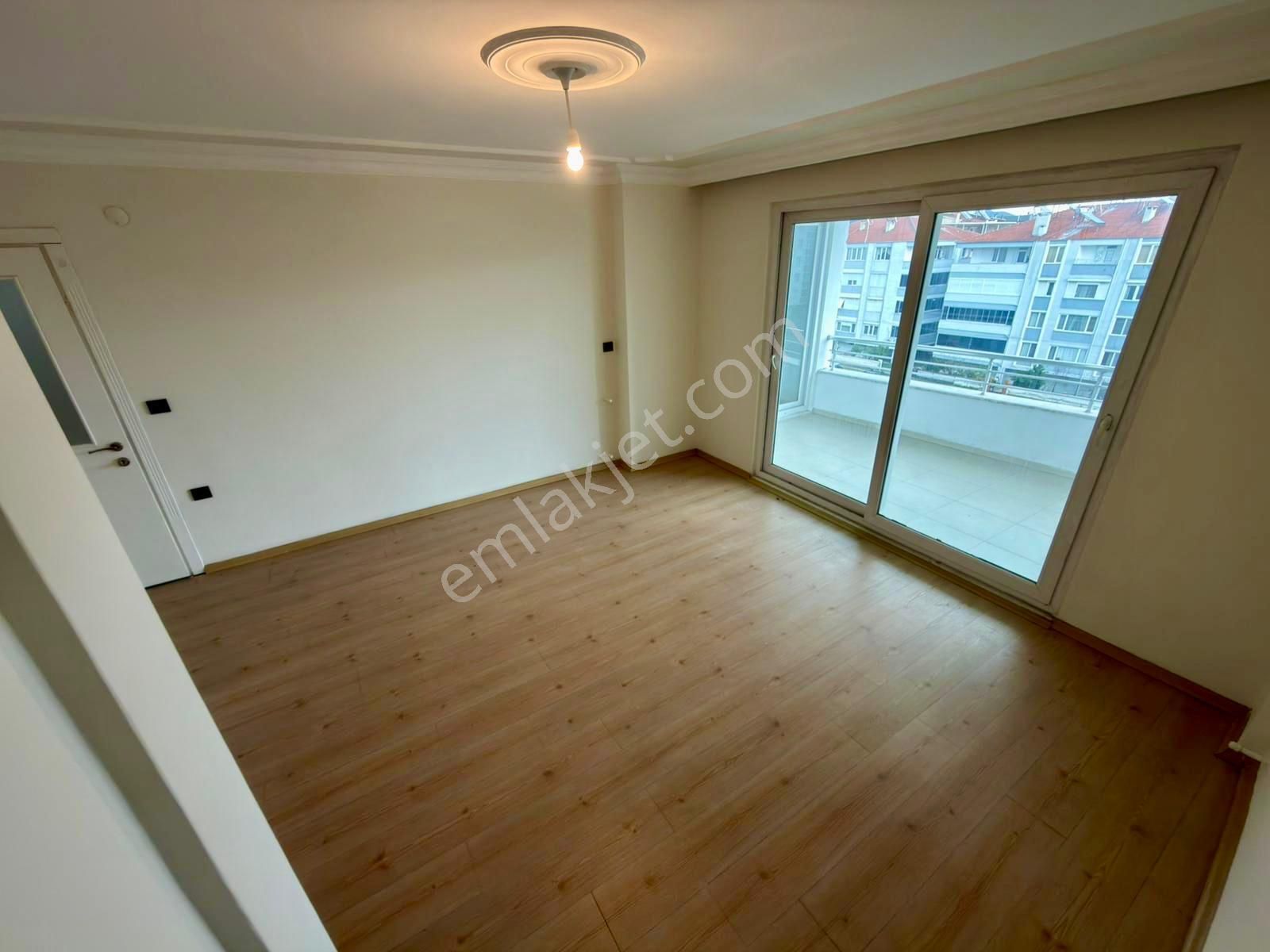 🏡 Referans'tan Ayrı Mutfak Asansörlü Masrafsız 3+1 Daire - Görsel 10