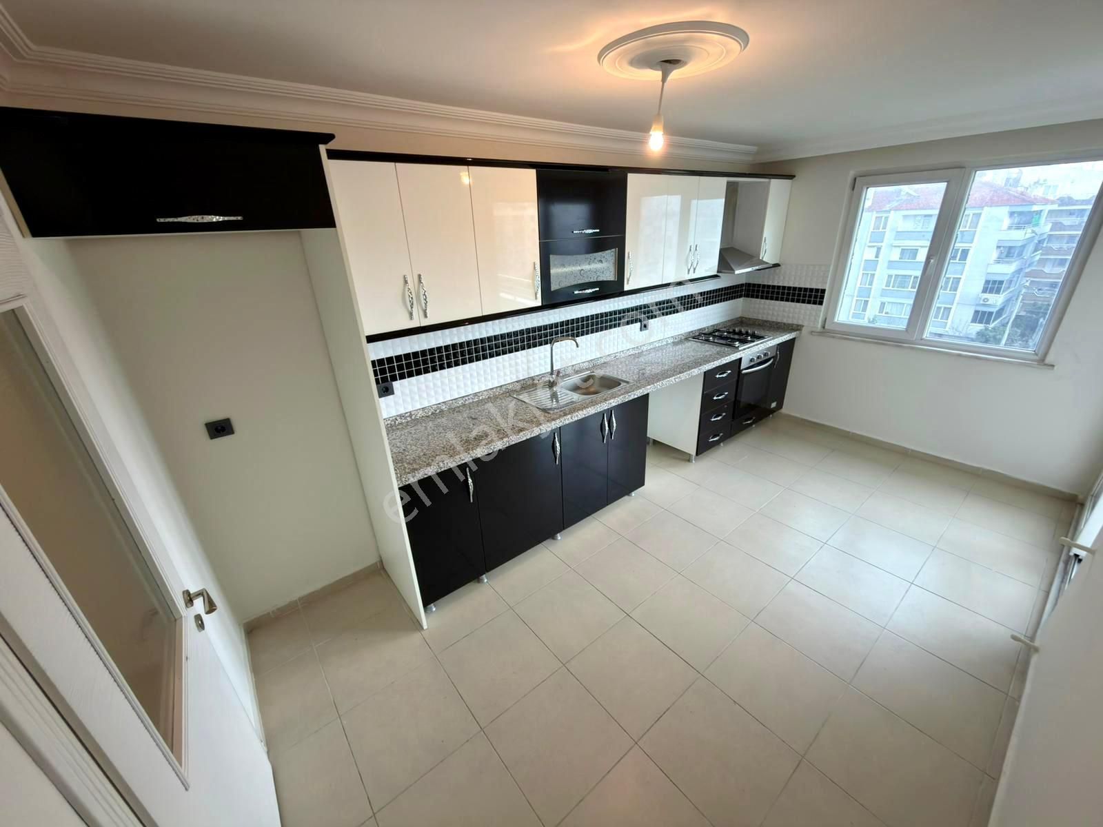 🏡 Referans'tan Ayrı Mutfak Asansörlü Masrafsız 3+1 Daire - Görsel 21