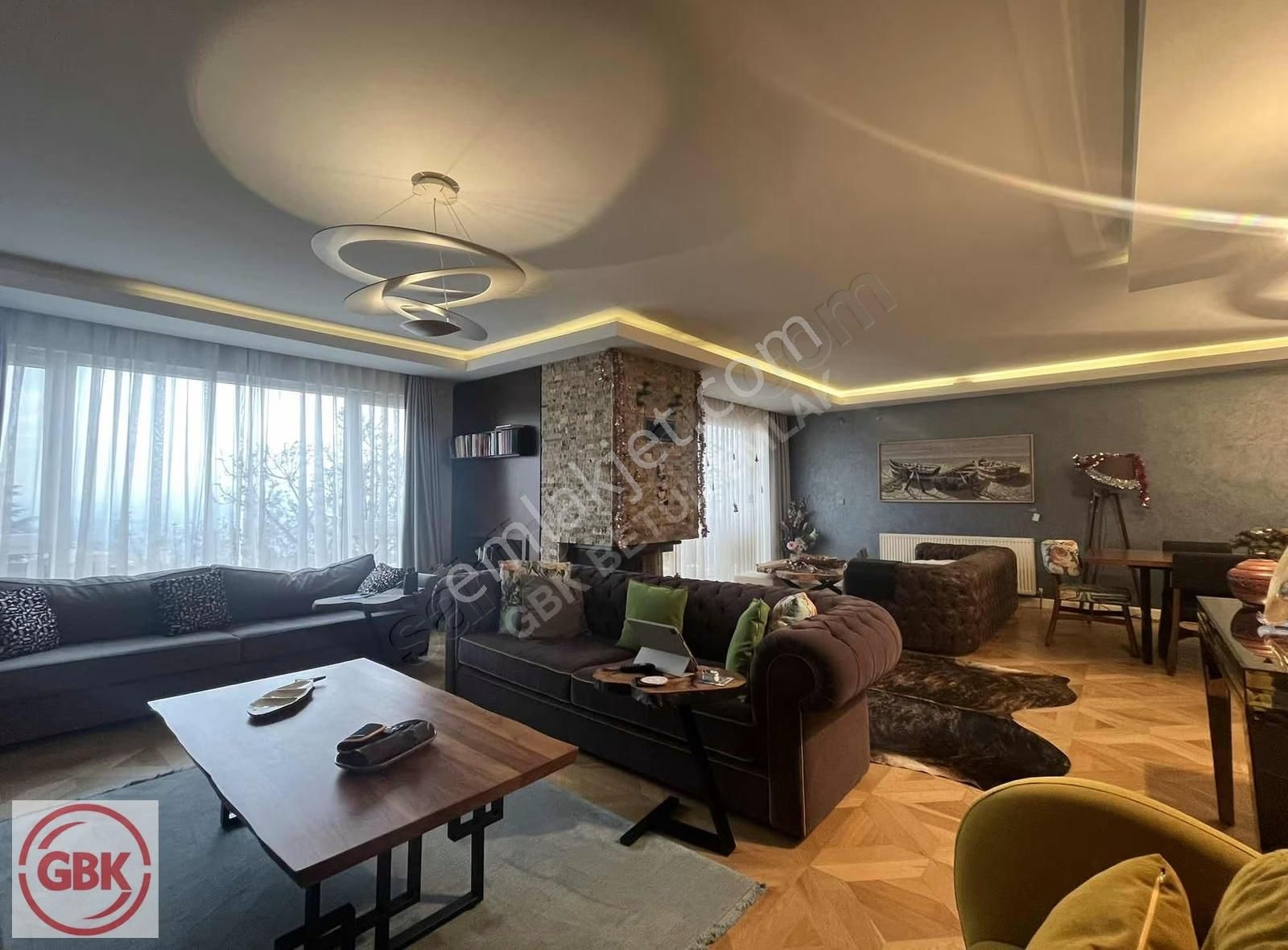 Gaziosmanpaşa Uğurmumcu Cd. 4+1 260m2 Satılık Daire!