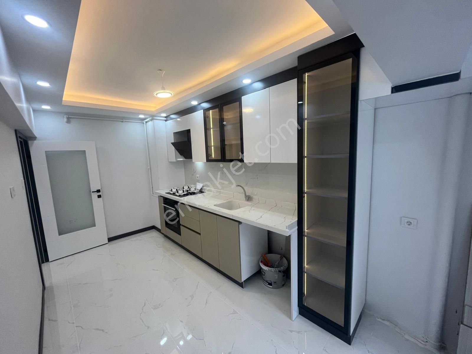 Mç Emlak'tan Oğuzlar Mahallesin'de 3+1 Satılık Daire - Görsel 3