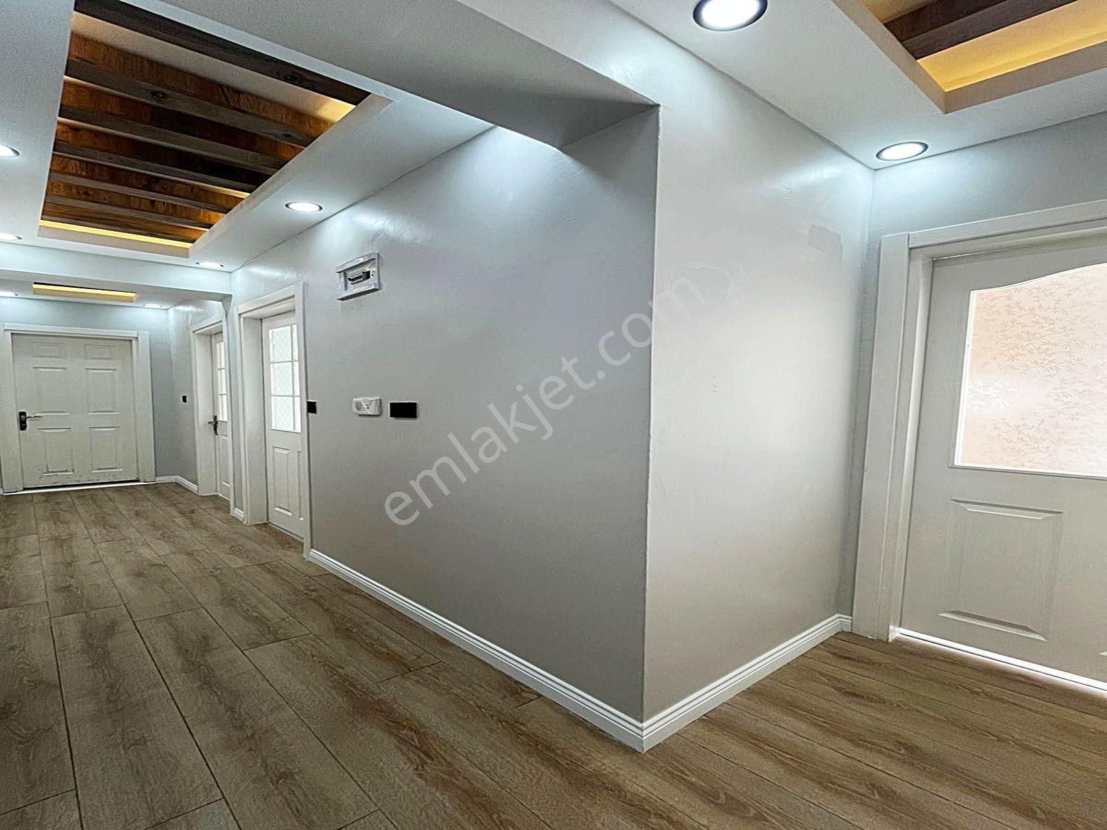 Esenyurt Mehterçeşme Mahallesinde Çift Balkonlu Metrobüse Yakın Arakat 2+1 Daire - Görsel 20