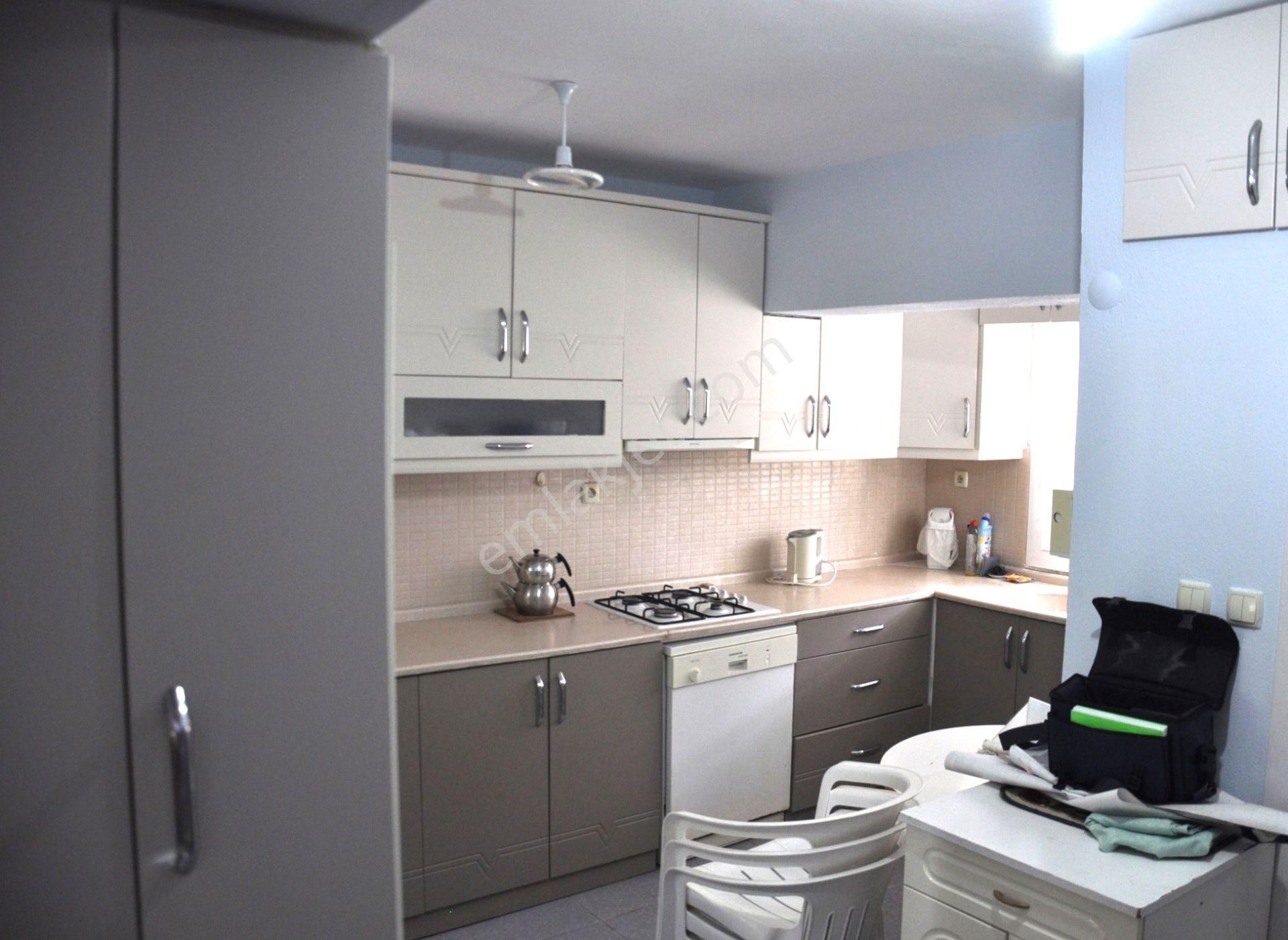 Kuşadası Karaovada Denize 400mt Geniş Bahçeli Verandalı 3+1villa - Görsel 22