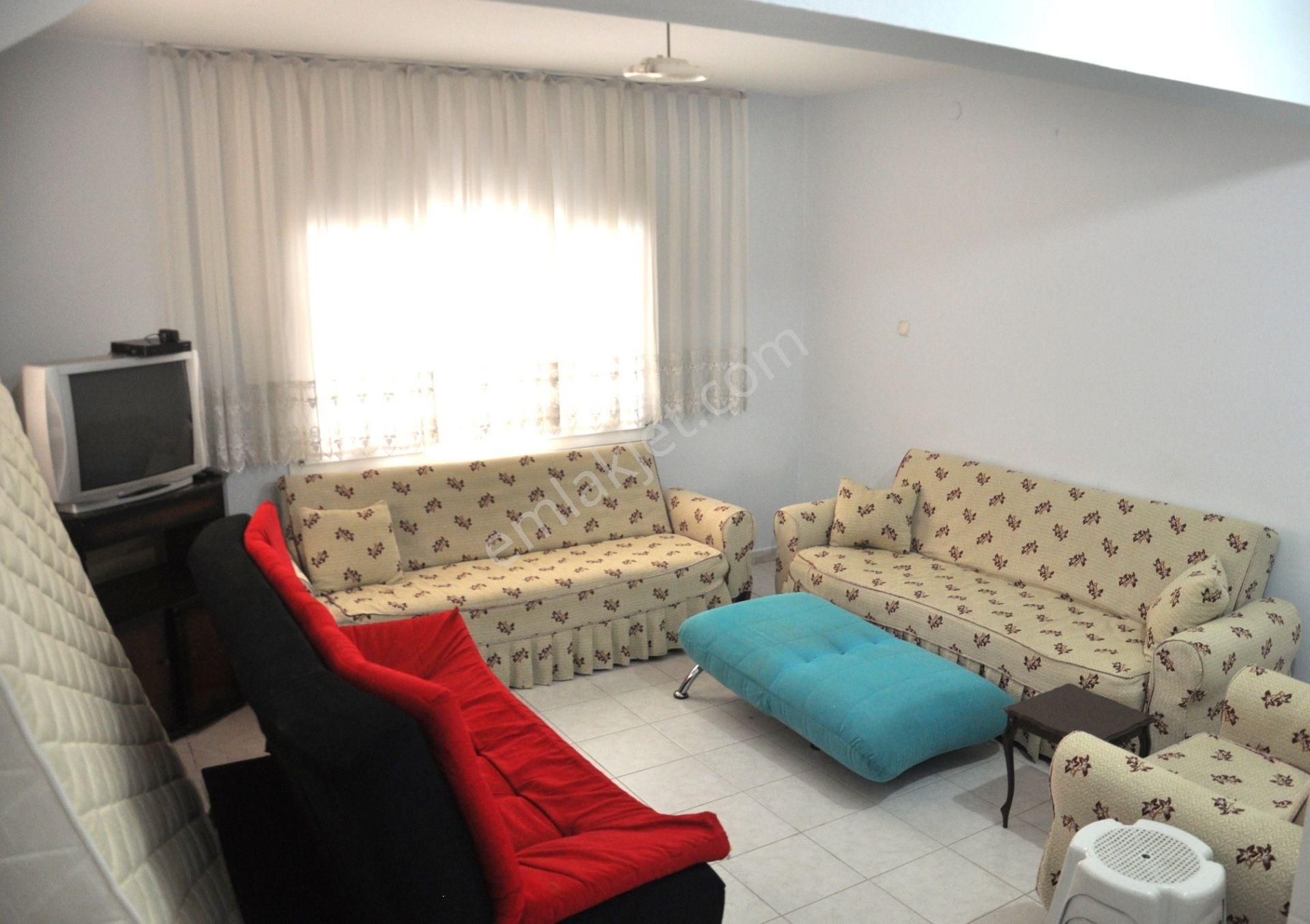 Kuşadası Karaovada Denize 400mt Geniş Bahçeli Verandalı 3+1villa - Görsel 13