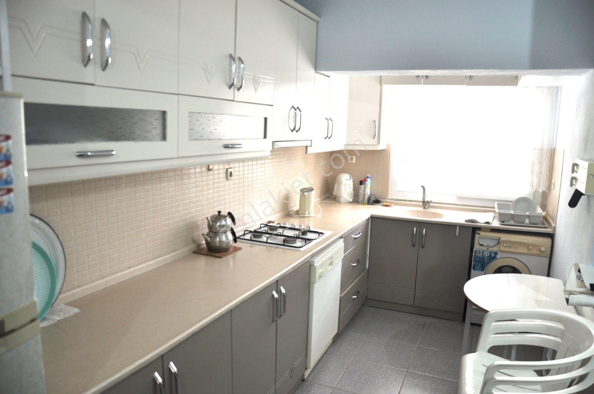 Kuşadası Karaovada Denize 400mt Geniş Bahçeli Verandalı 3+1villa - Görsel 14