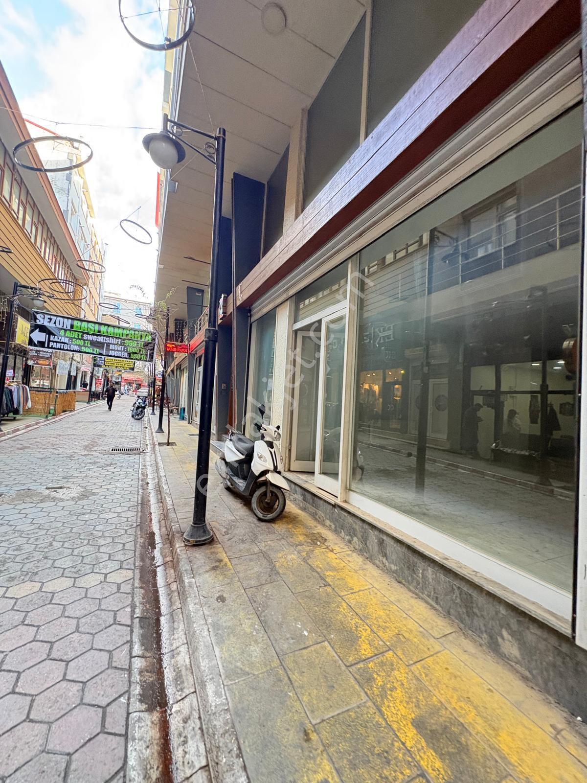 Bussines Keys'ten Şemsiye Sokakta Fırsat Satılık 1+1 Daire