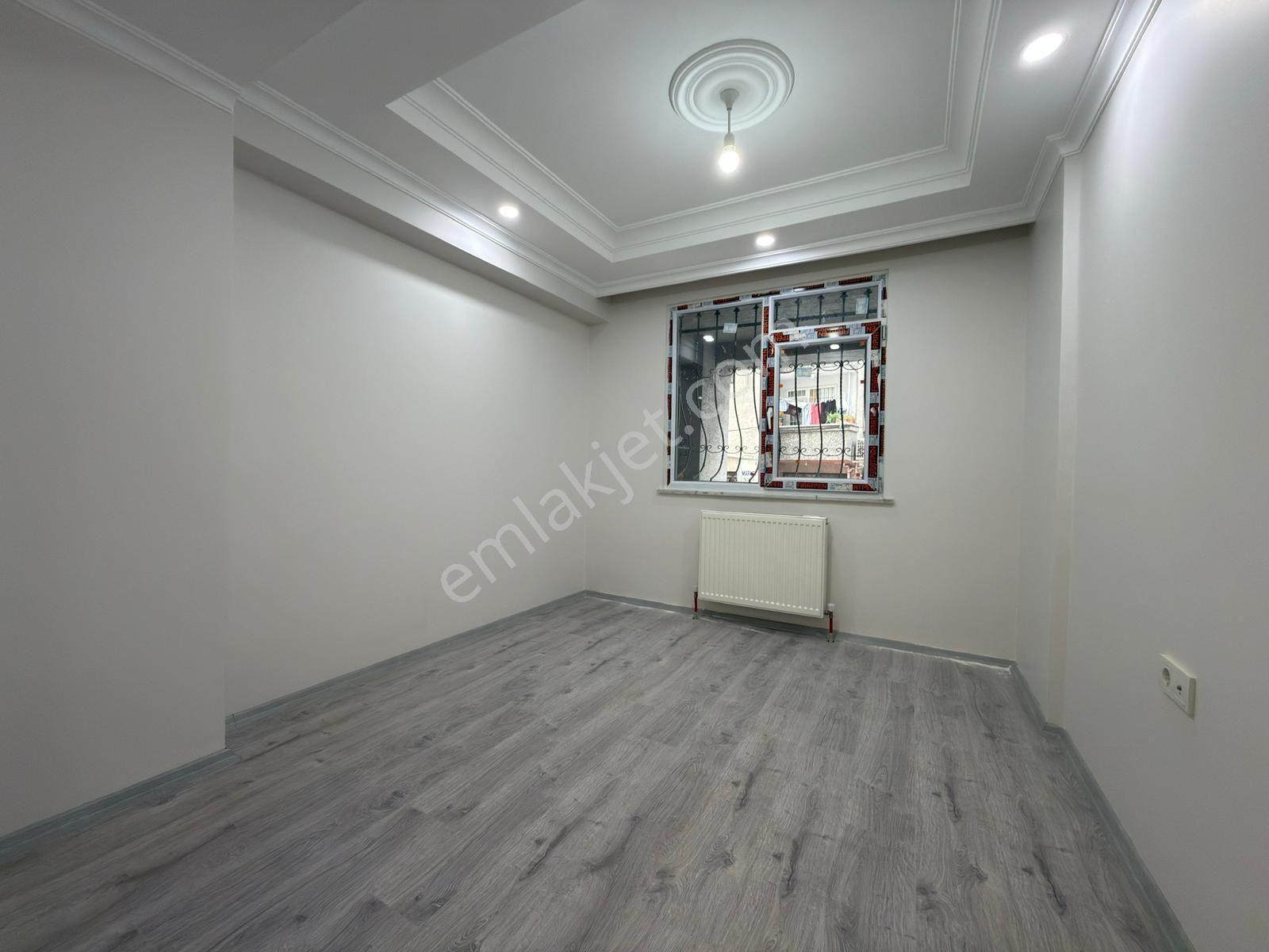 Salih Emlak 'tan Metro, E5 Yakını 2+1 Balkonlu Sıfır Daire - Görsel 6