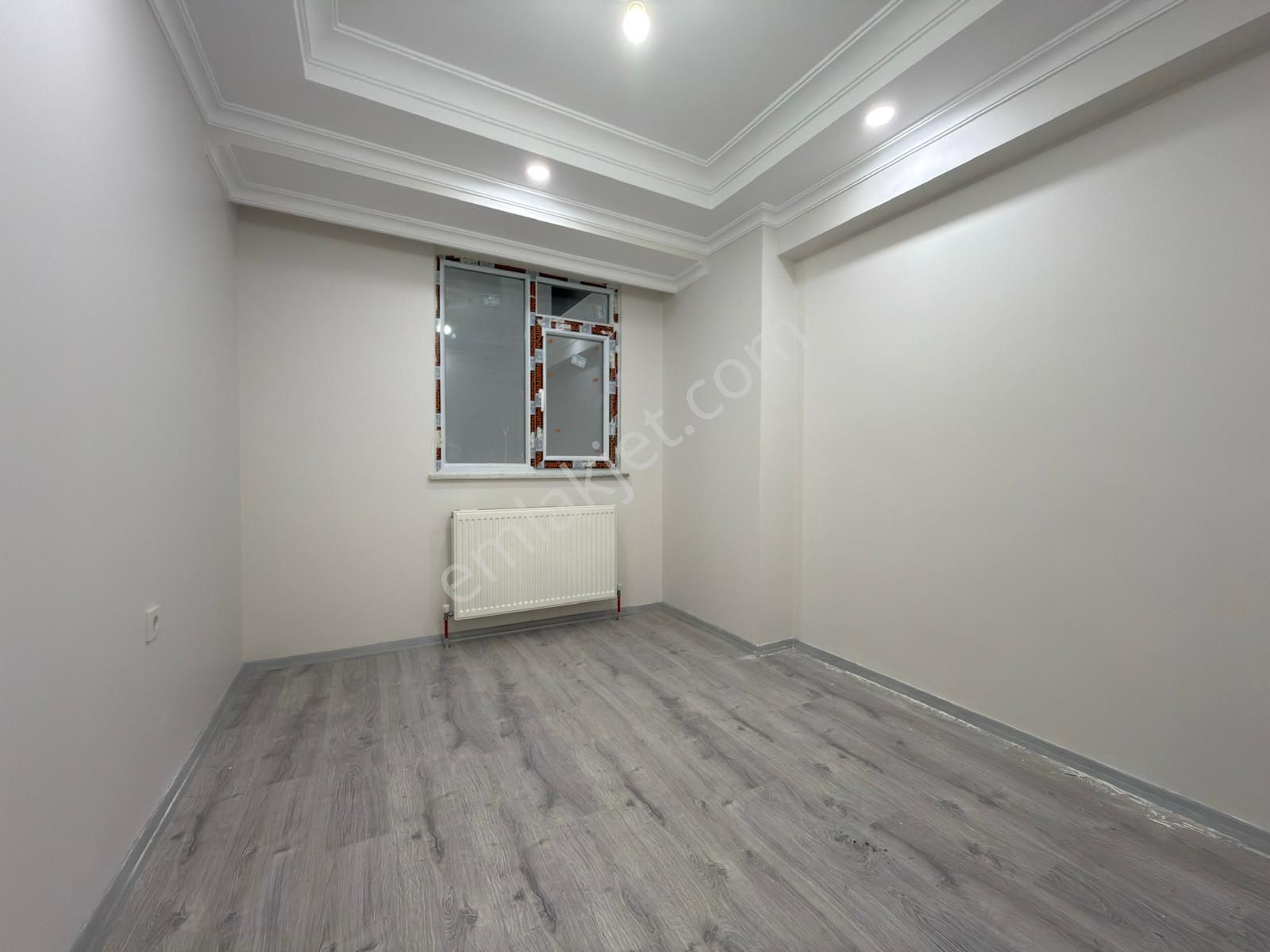 Salih Emlak 'tan Metro, E5 Yakını 2+1 Balkonlu Sıfır Daire - Görsel 12