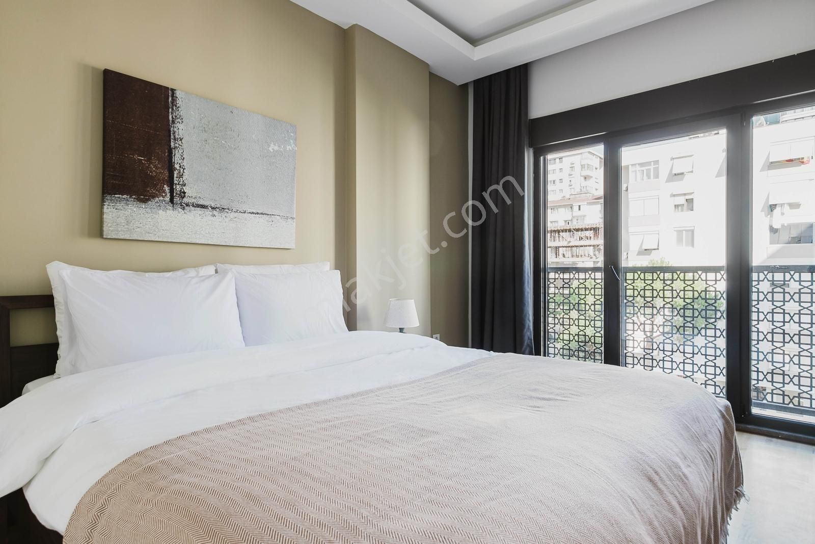 Göztepe'de Yeni Binada Full Eşyalı Kiralık 3+1 - Görsel 4