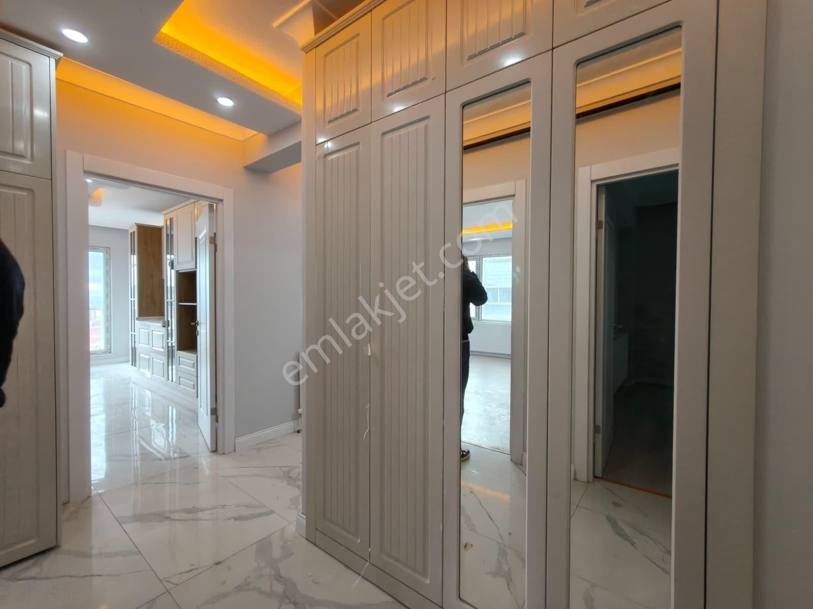 Yılmazer'den Çok Katlı Sitede Şahane Tasarım Ank Manzaralı Lüks! - Görsel 14