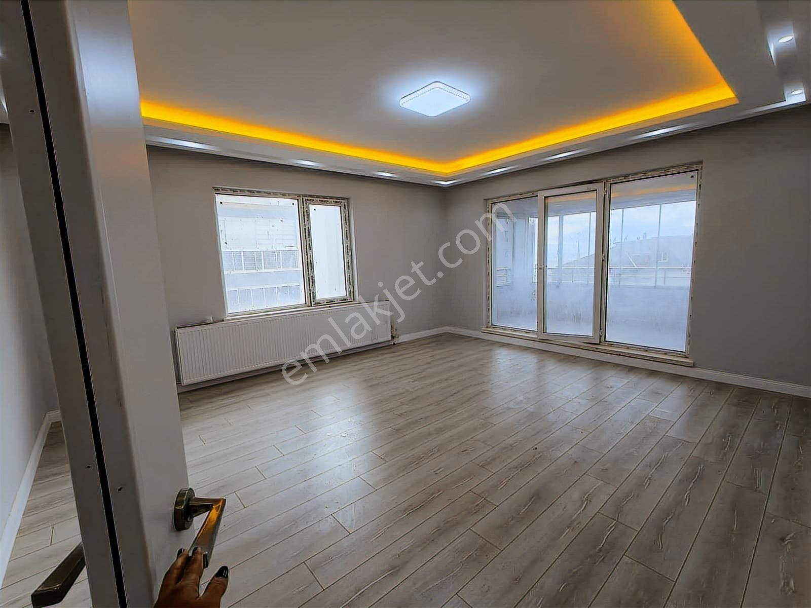 Yılmazer'den Çok Katlı Sitede Şahane Tasarım Ank Manzaralı Lüks! - Görsel 8