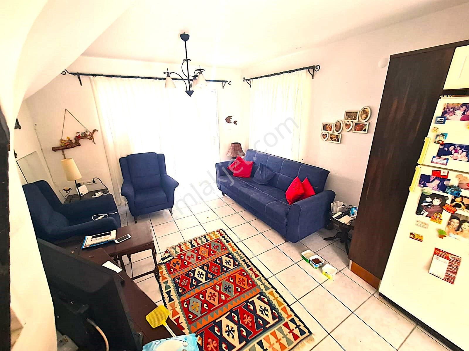 Kuşadası Sahil Sitelerin De Havuzlu Site De Denize Yakın Geniş Ferah 3+1 Tripleks Yazlık - Görsel 15