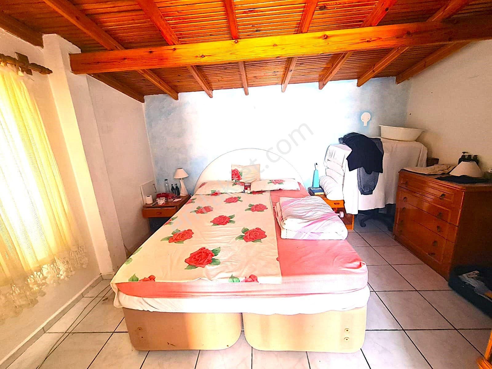 Kuşadası Sahil Sitelerin De Havuzlu Site De Denize Yakın Geniş Ferah 3+1 Tripleks Yazlık - Görsel 31