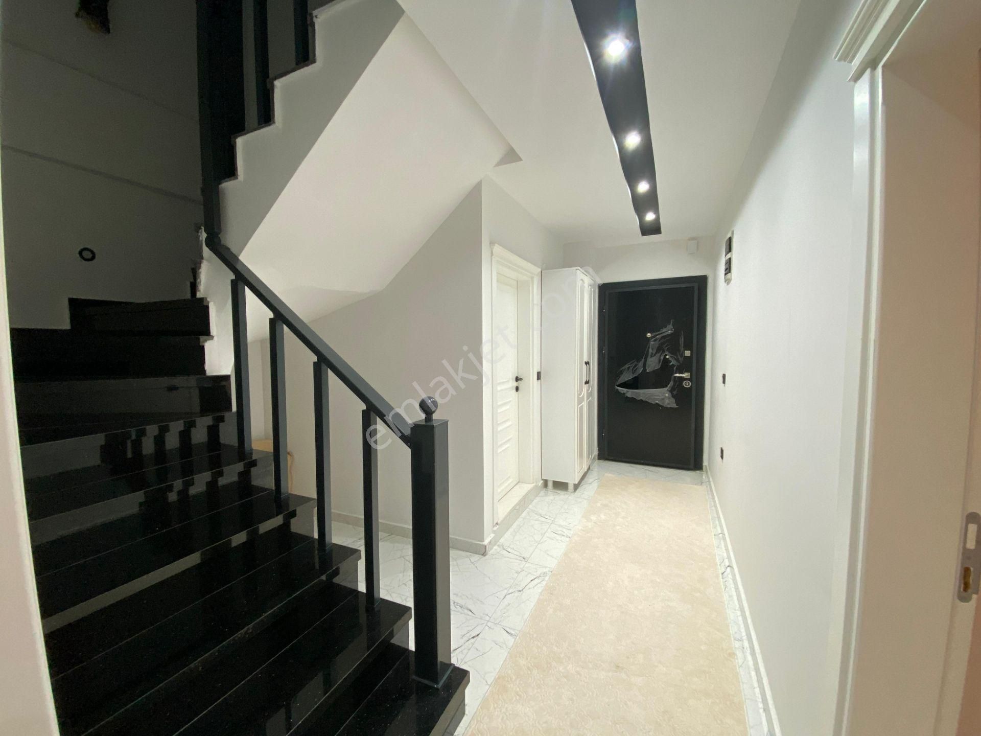 Didim Hisar Mahallesinde Lüks 5+1 Satılık Villa - Görsel 3