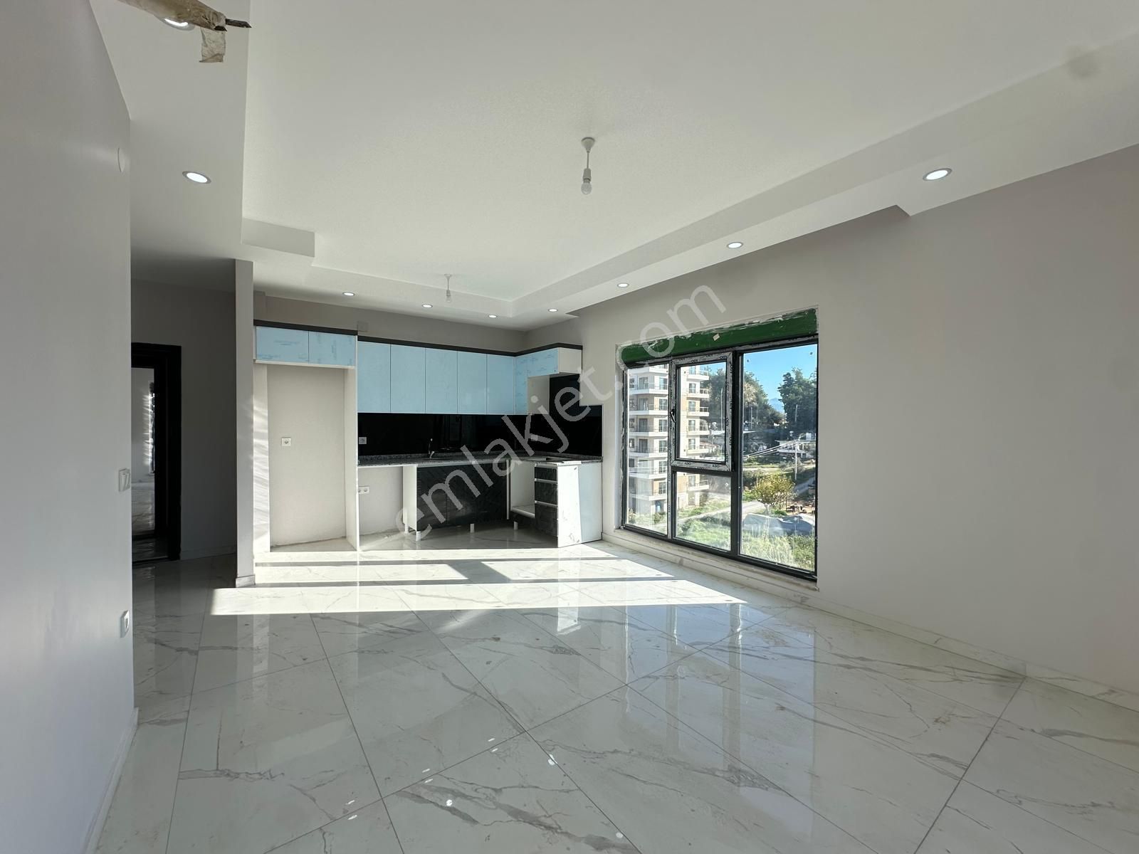 Alanya Avsallar'da Kiralık 1+1 Amerikan Mutfak Sıfır Daire - Görsel 3