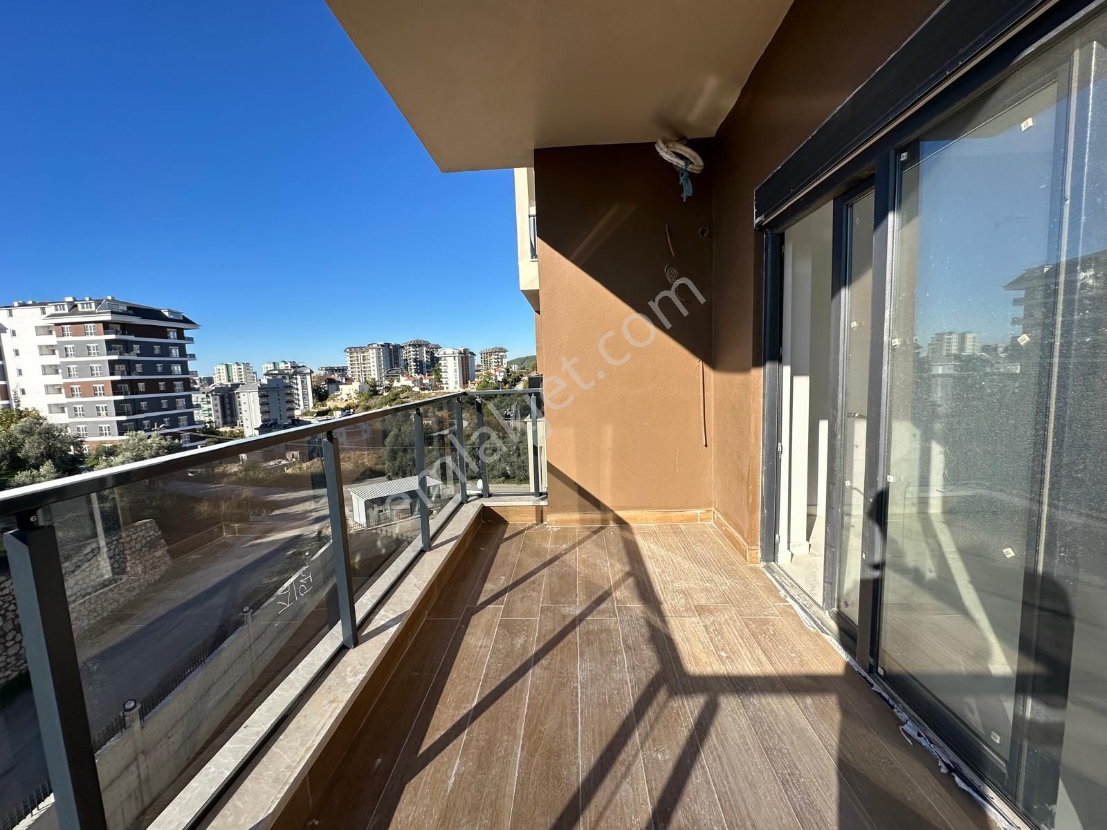 Alanya Avsallar'da Kiralık 1+1 Amerikan Mutfak Sıfır Daire - Görsel 9