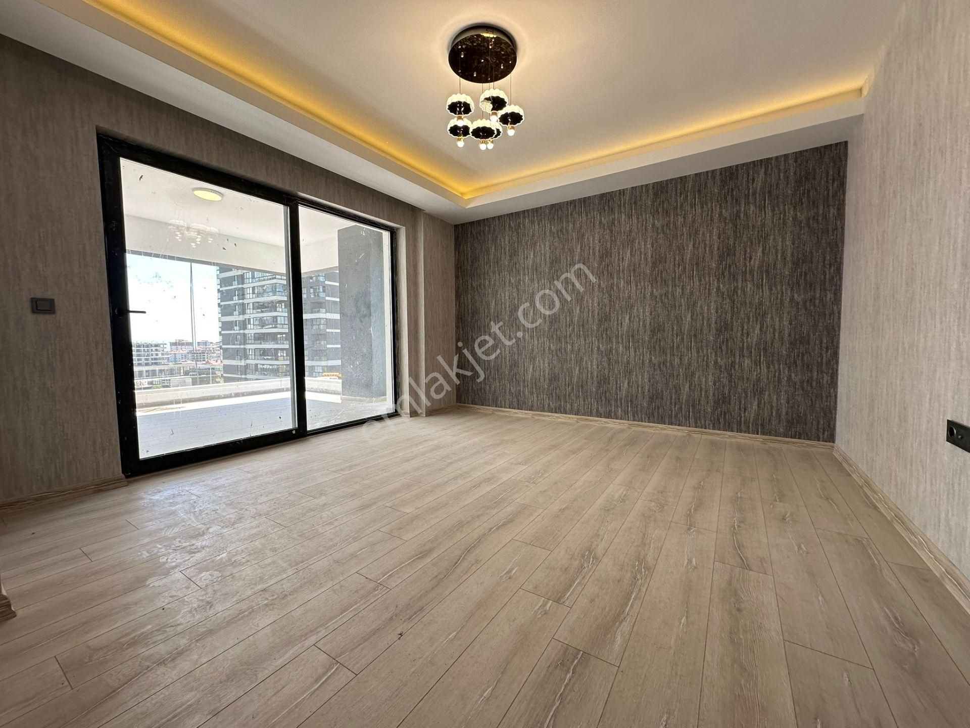 Pursaklar Mehmet Zengin Emlak'tan Ultra Lüx Sitede 4+1 16.kat Ful Yerden Isıtmalı Sıfır Daire - Görsel 14