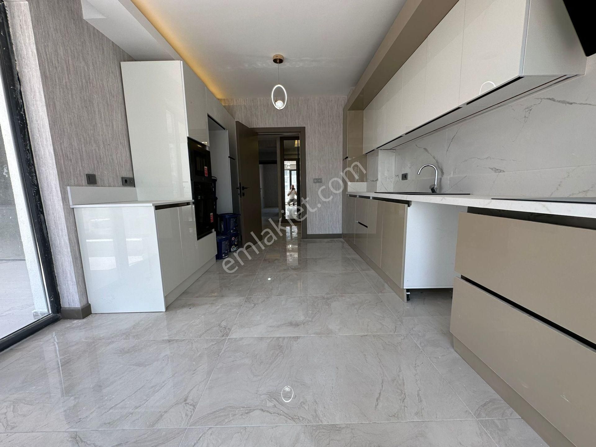 Pursaklar Mehmet Zengin Emlak'tan Ultra Lüx Sitede 4+1 16.kat Ful Yerden Isıtmalı Sıfır Daire - Görsel 5