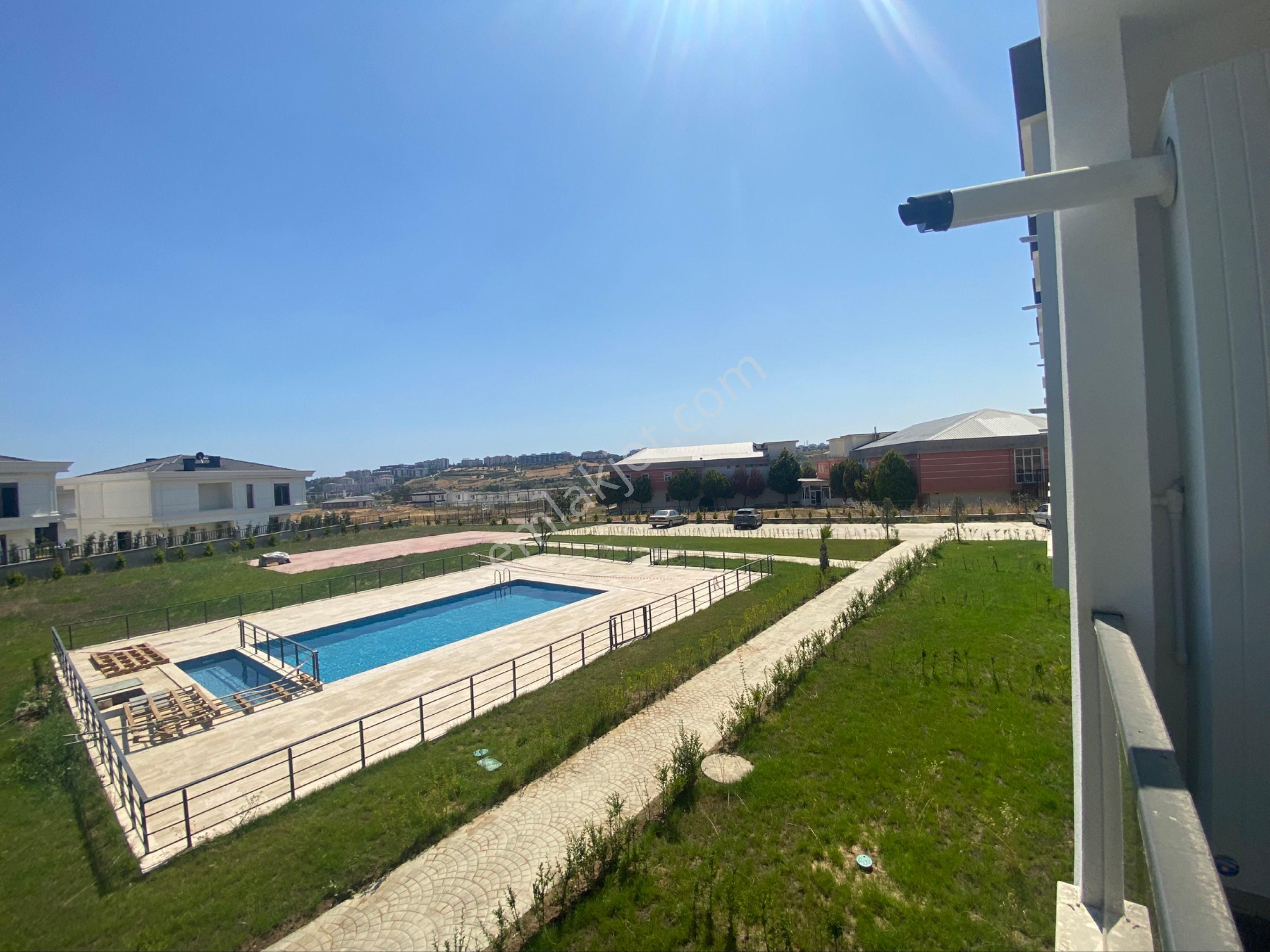 Key House'tan Site İçinde Havuzlu Lux 1+1 Sıfır Daire - Görsel 23