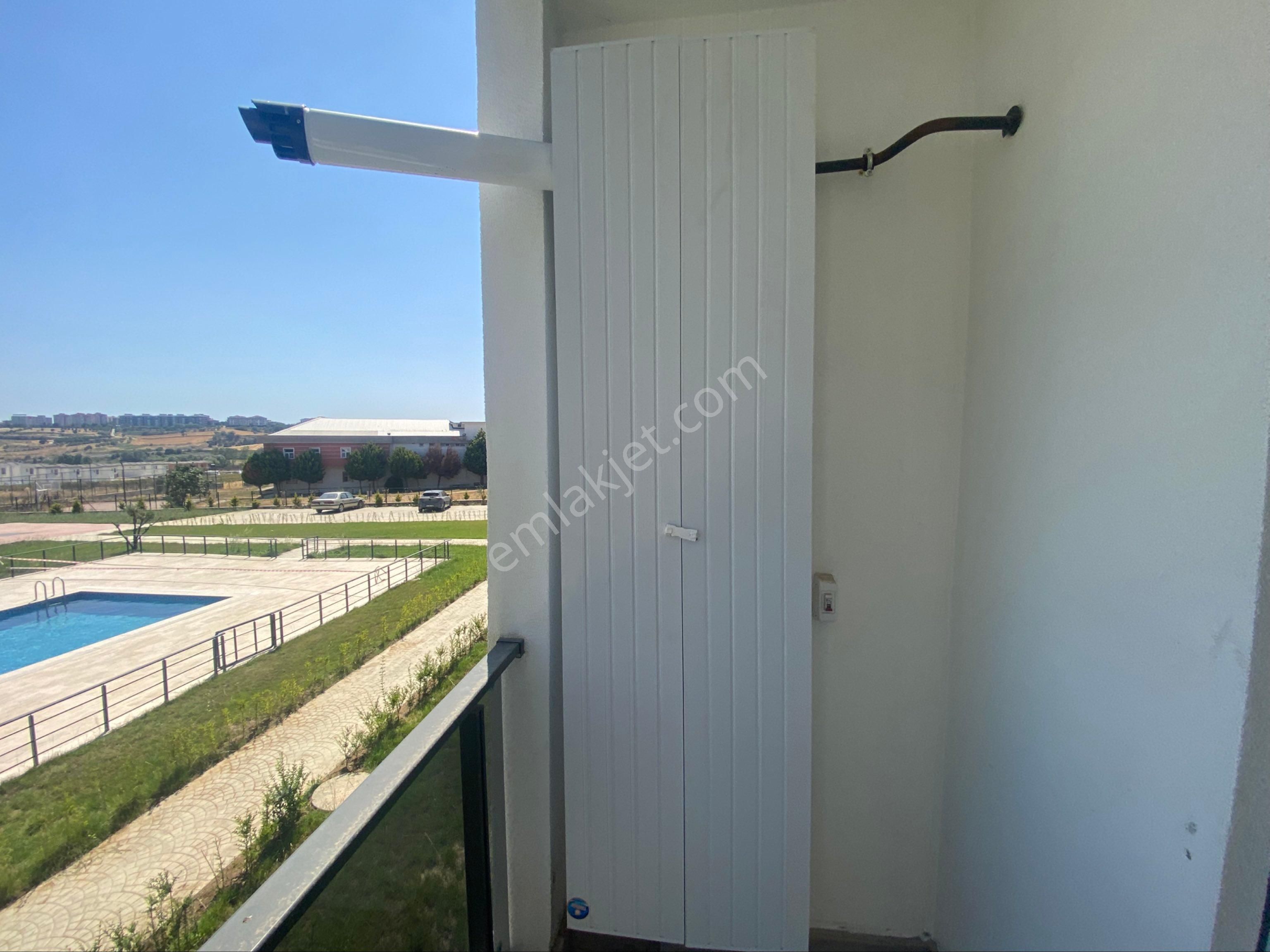Key House'tan Site İçinde Havuzlu Lux 1+1 Sıfır Daire - Görsel 25
