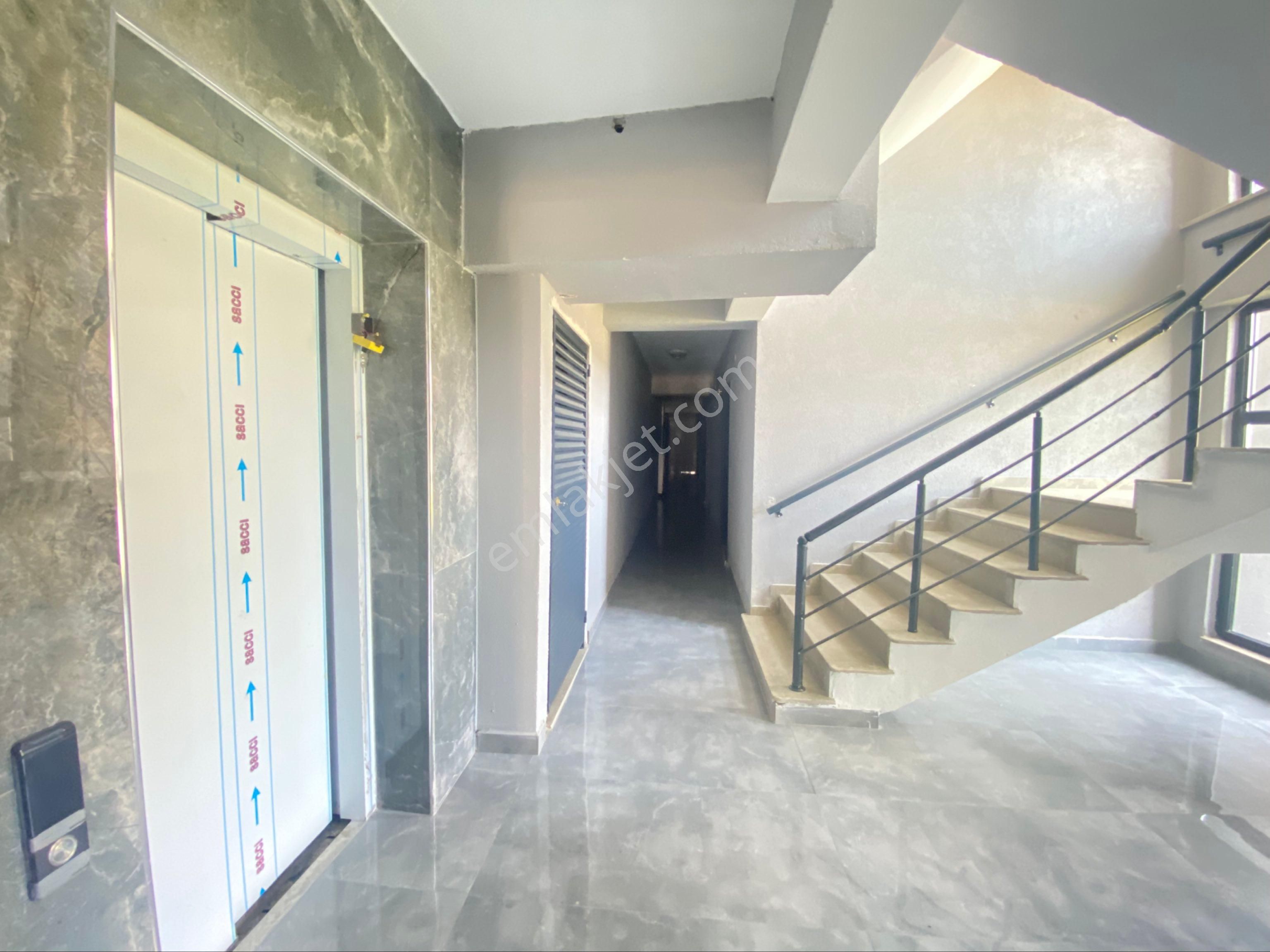 Key House'tan Site İçinde Havuzlu Lux 1+1 Sıfır Daire - Görsel 3