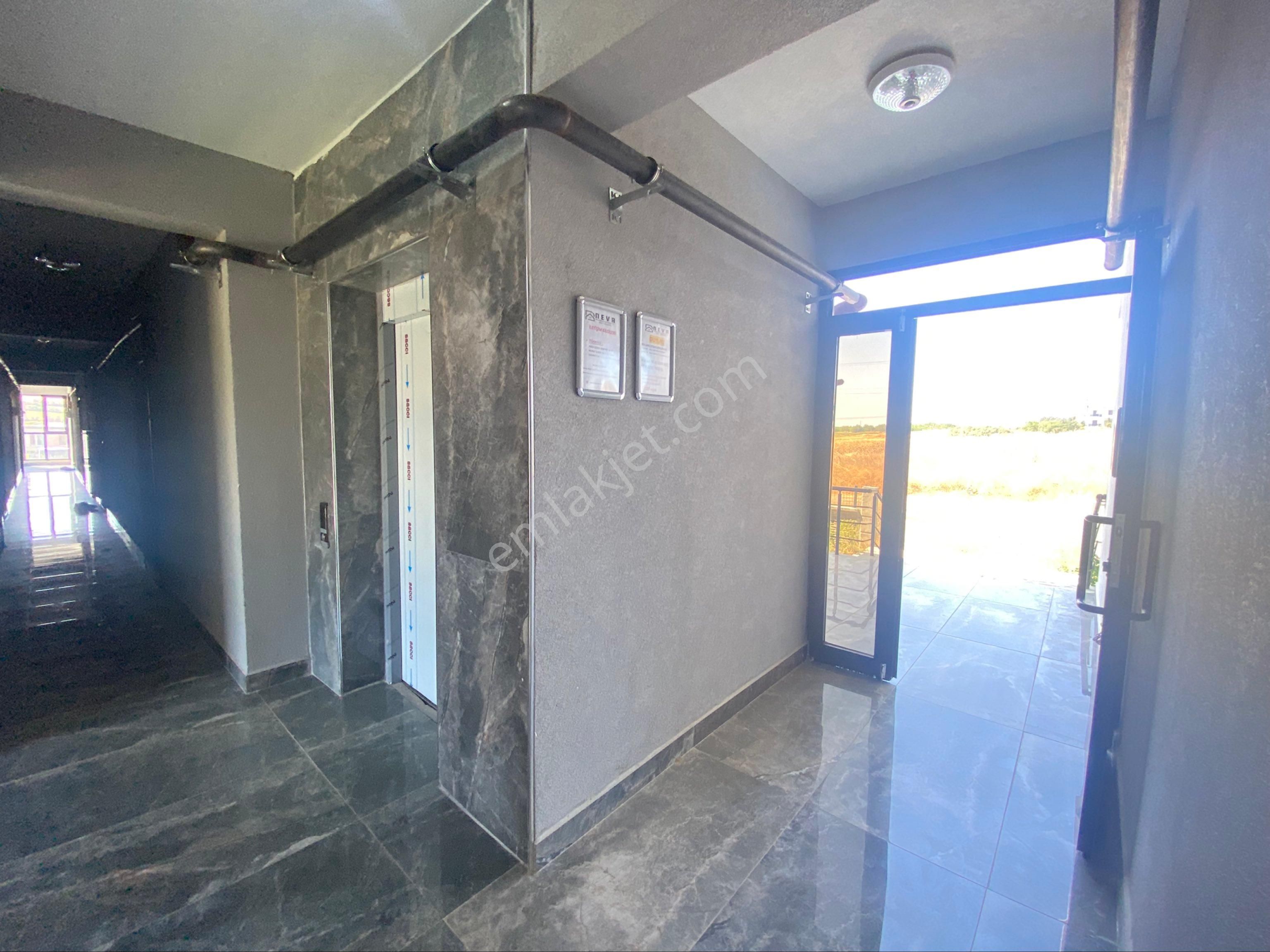 Key House'tan Site İçinde Havuzlu Lux 1+1 Sıfır Daire - Görsel 8