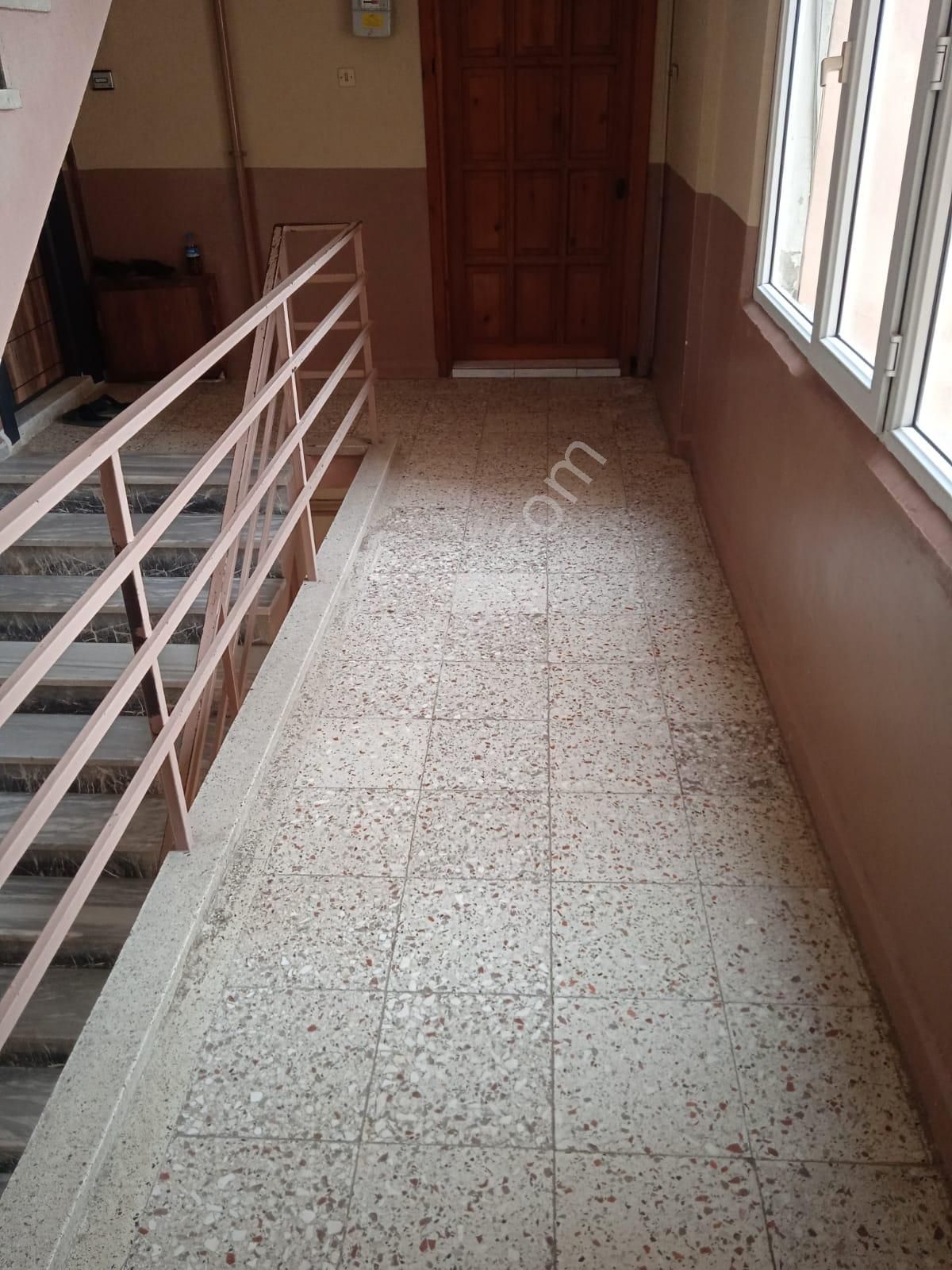 Şekercioğlu Gayrımenkul'den Gop Mh.si Girişinde 2+1 Boş Kiralık Daire - Görsel 16
