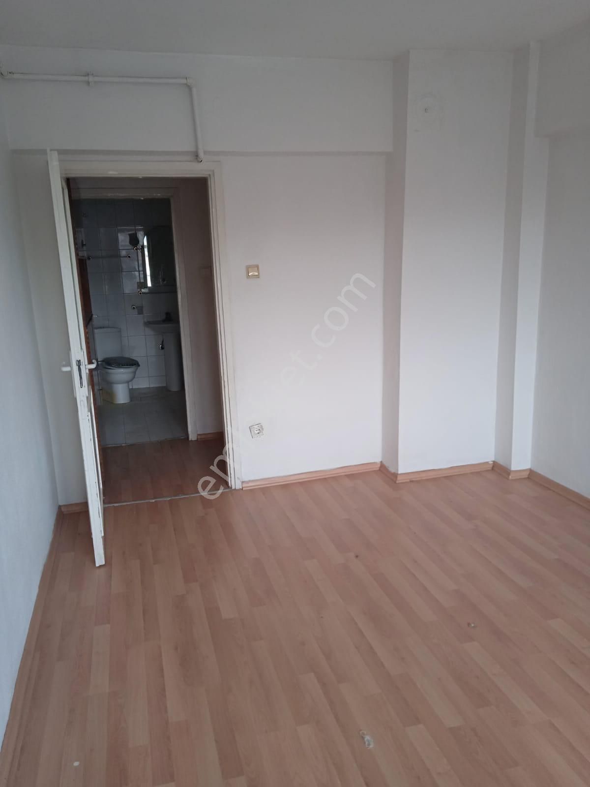 Şekercioğlu Gayrımenkul'den Gop Mh.si Girişinde 2+1 Boş Kiralık Daire - Görsel 3