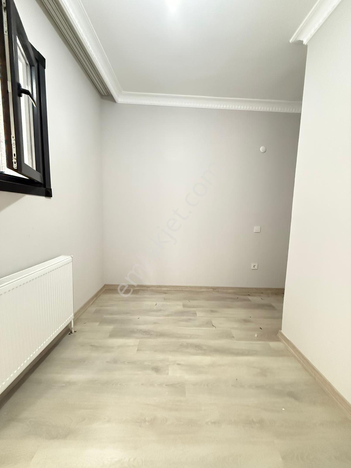 Bağlarçeşme Mahallesinde 2+1 Bahçeli Bahçe Katı Kiralık Daire - Görsel 16