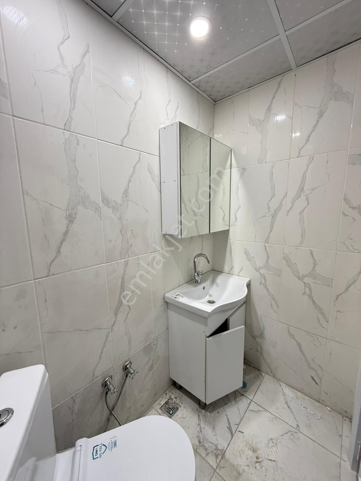 Bağlarçeşme Mahallesinde 2+1 Bahçeli Bahçe Katı Kiralık Daire - Görsel 19