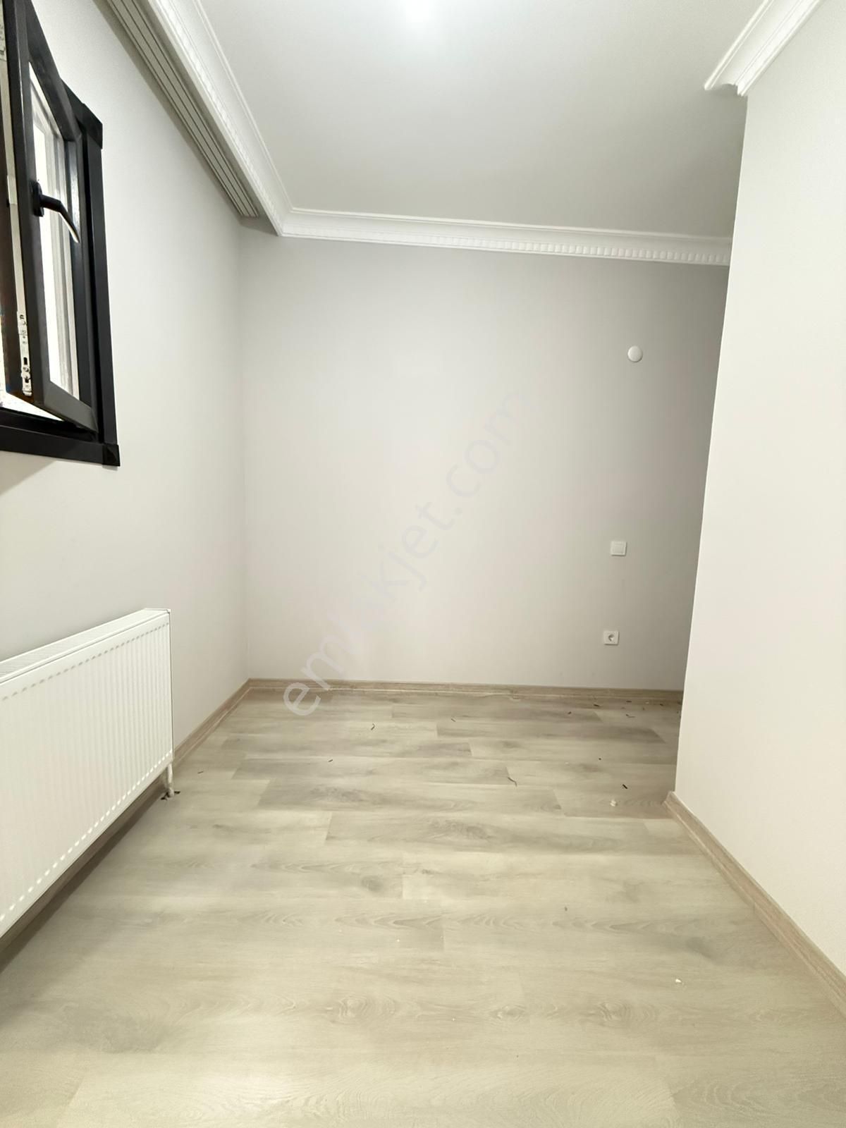Bağlarçeşme Mahallesinde 2+1 Bahçeli Bahçe Katı Kiralık Daire - Görsel 15