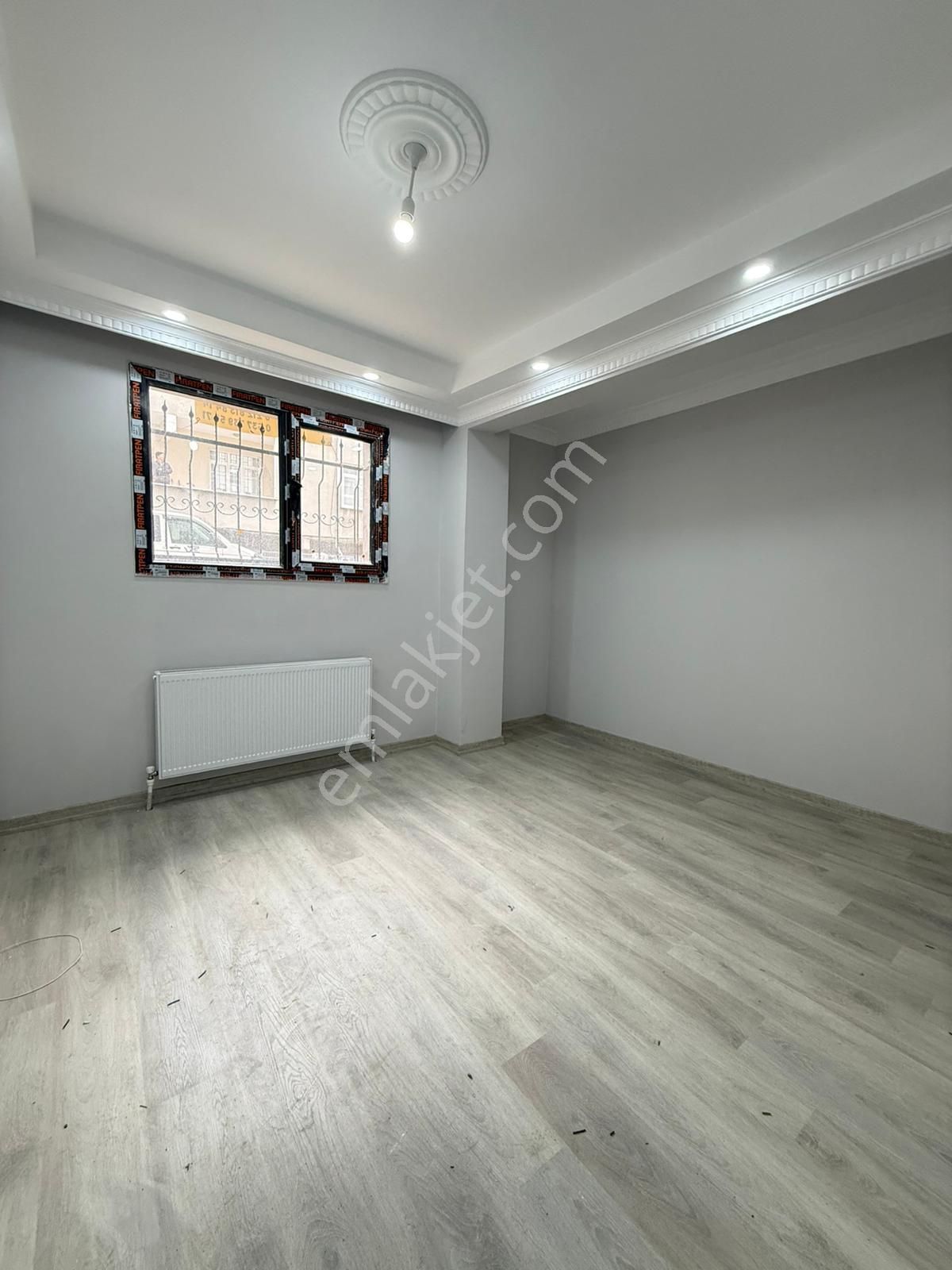 Bağlarçeşme Mahallesinde 2+1 Bahçeli Bahçe Katı Kiralık Daire - Görsel 7