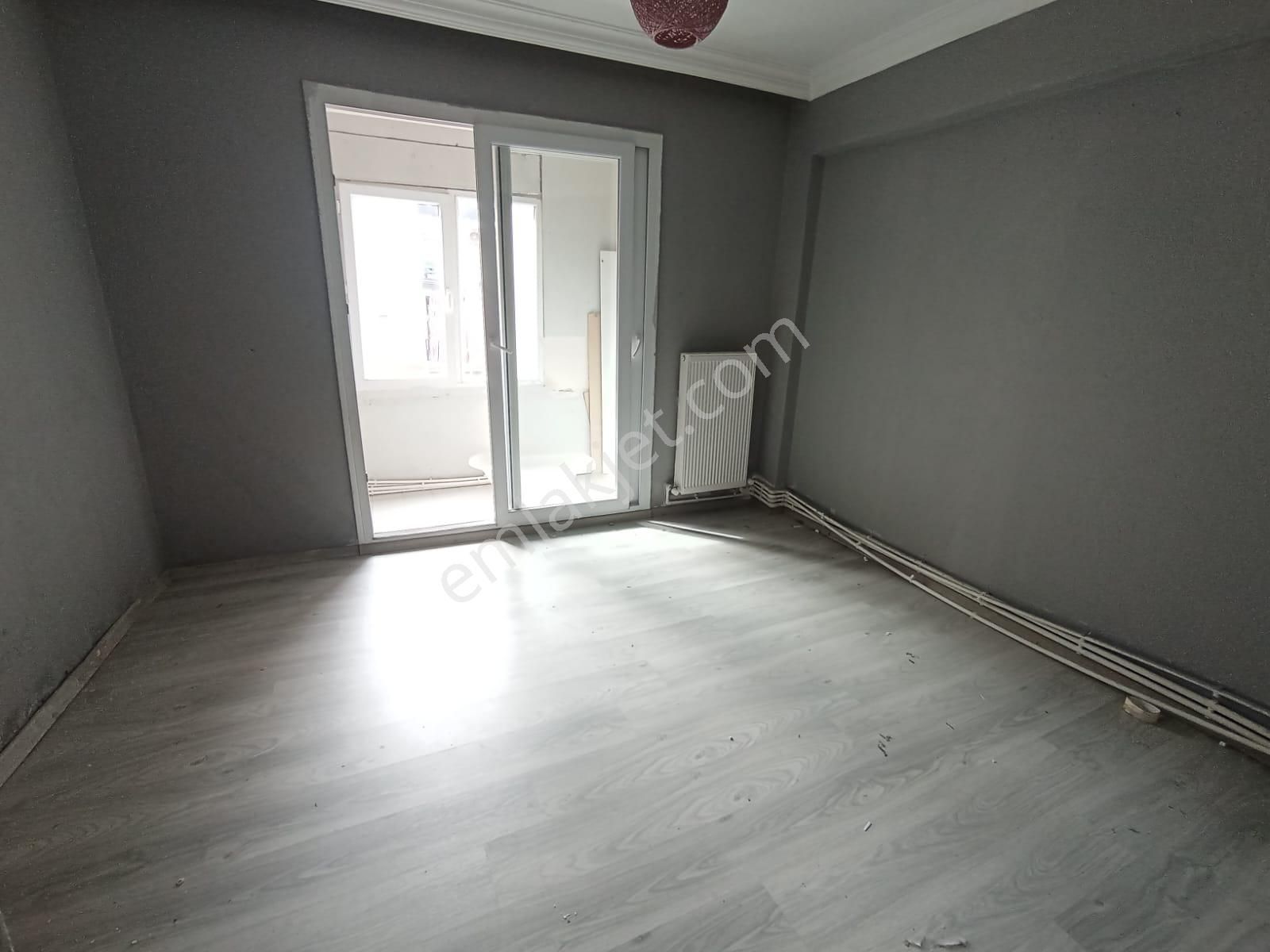 Karabağlar Uğur Mumcu Mah.120 M2 3+1 Doğalğazlı Kiralık Ev - Görsel 13