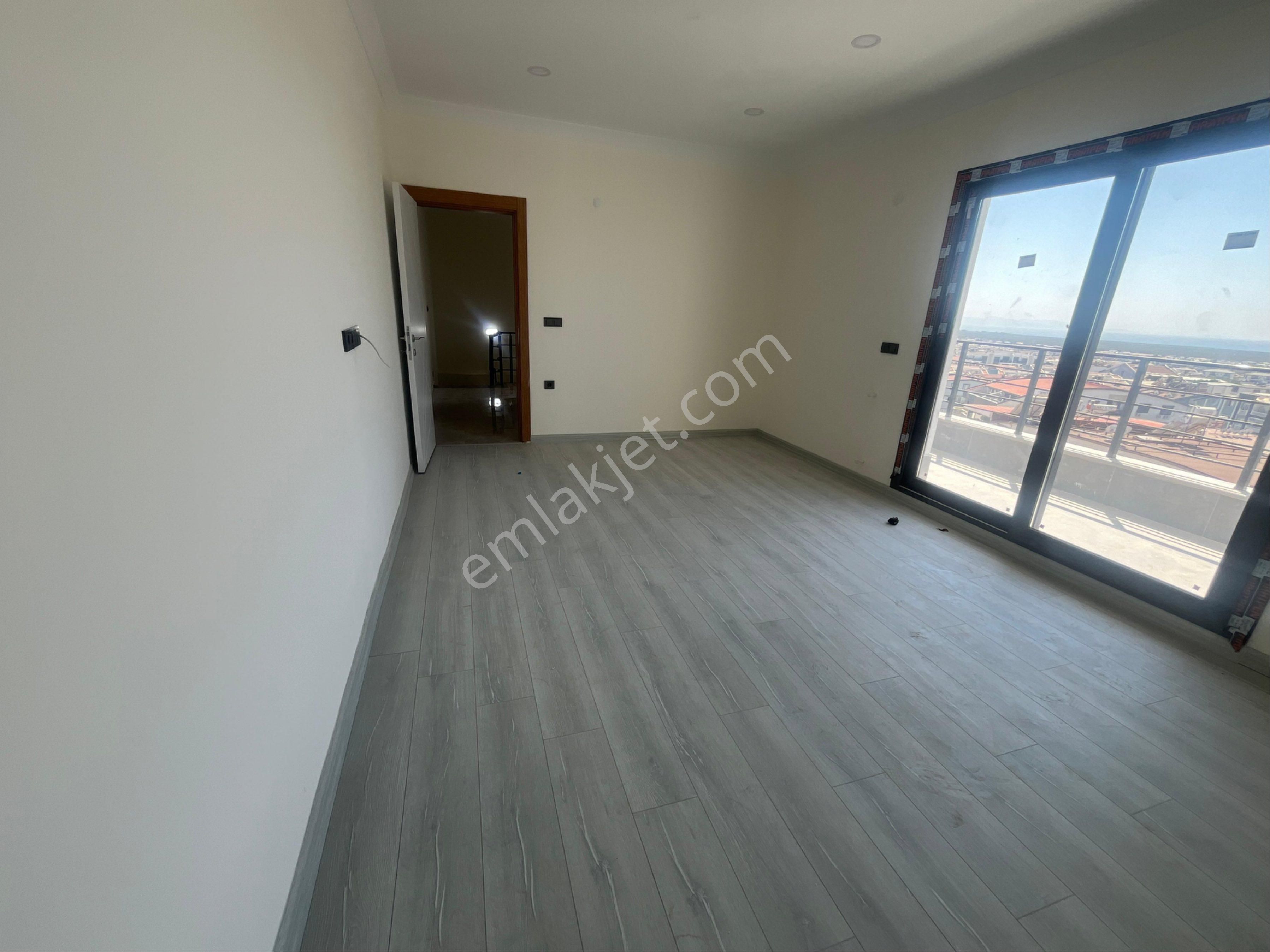 Didim Efeler Mahallesinde Havuzlu Site İçerisinde 3+1 Dubleks Daire - Görsel 11