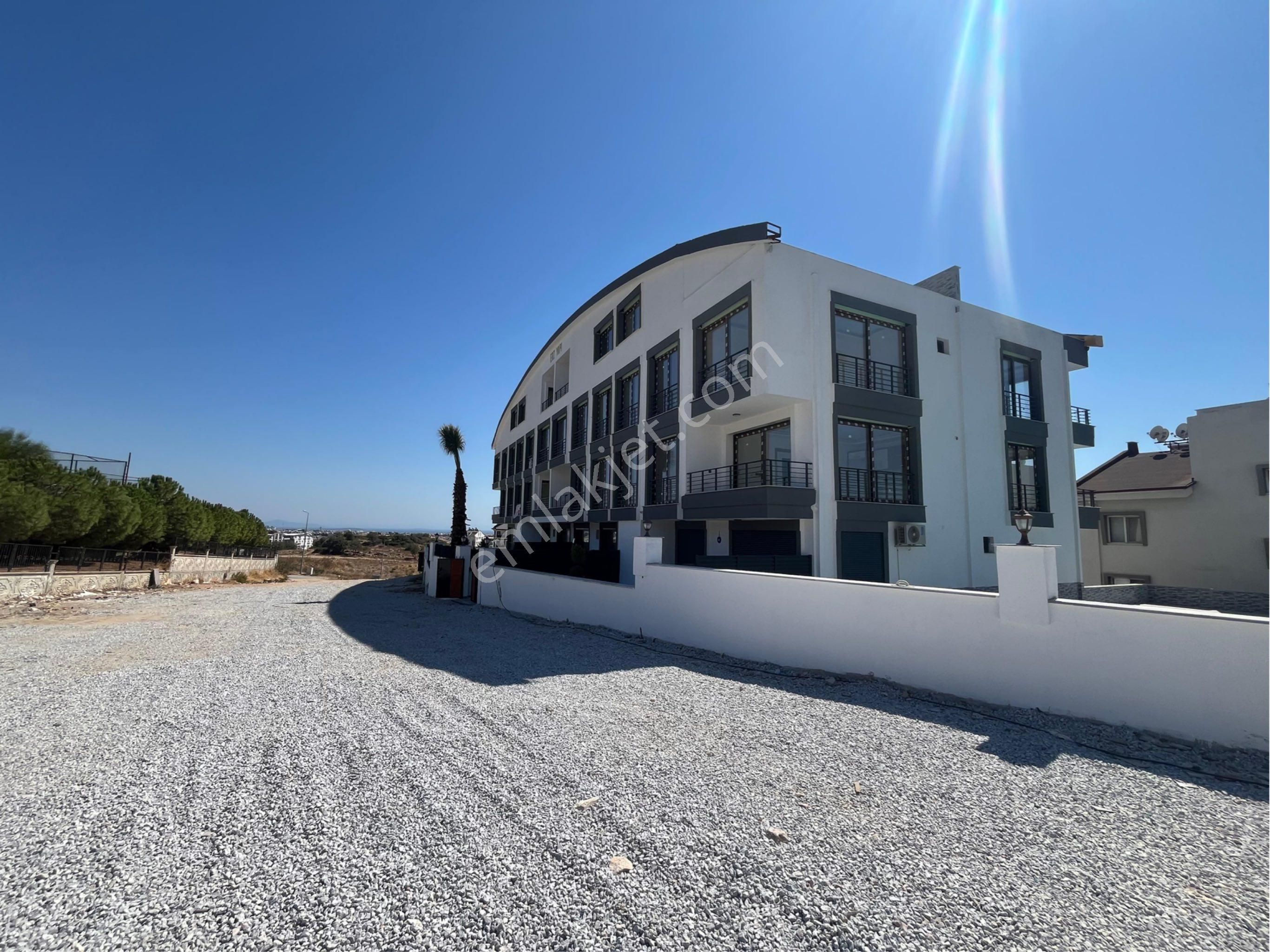 Didim Efeler Mahallesinde Havuzlu Site İçerisinde 3+1 Dubleks Daire