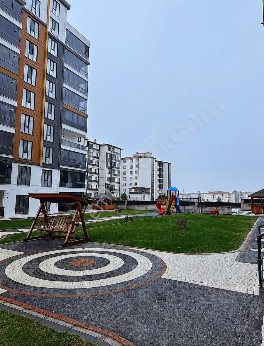 Narin Caddesine Cephe Akıllı Ev Sistemli Lüks 4+1 - Görsel 8