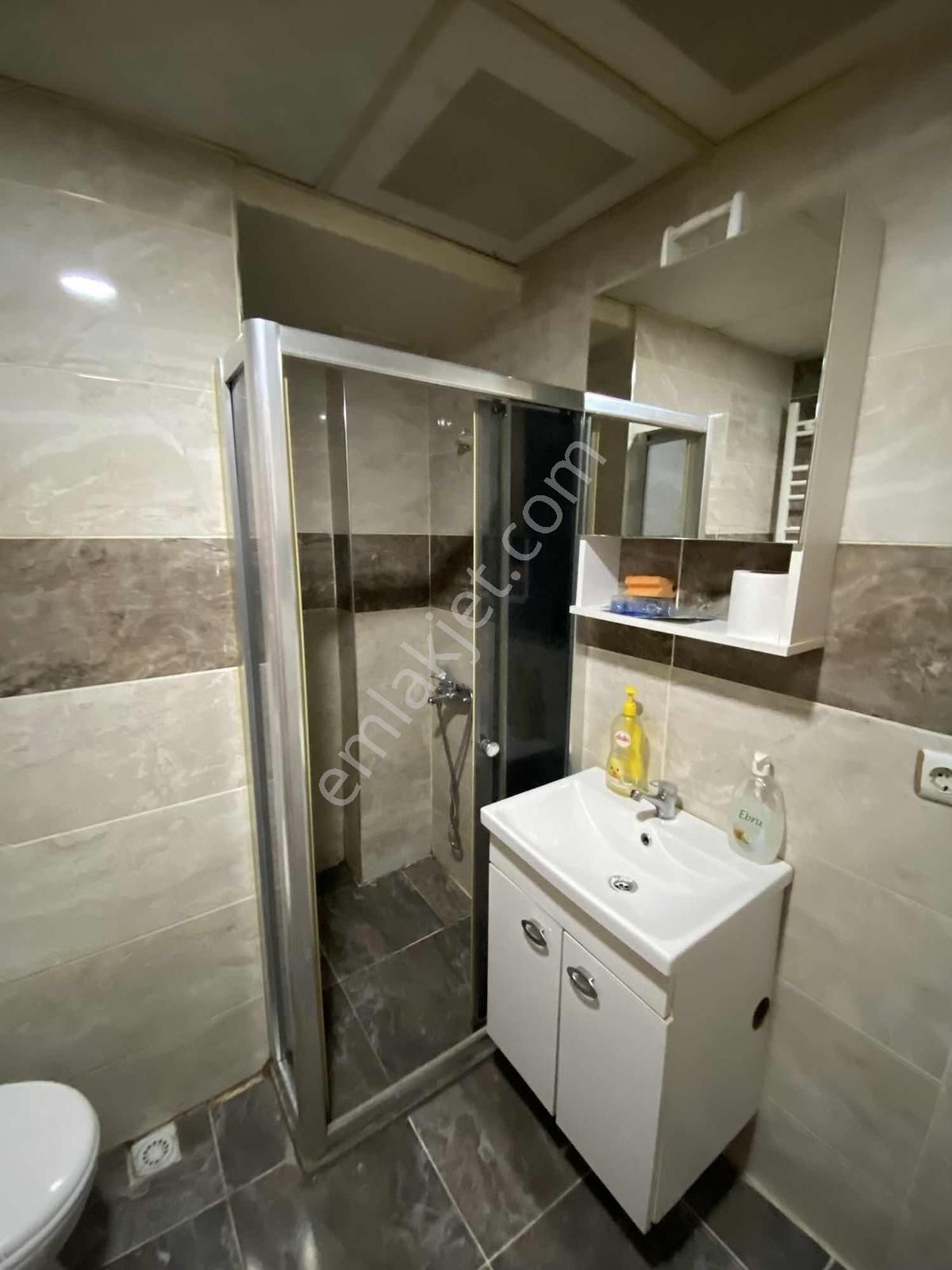 Buca Atatürk Mahallesinde Kiralık 2+0 Doğalgazlı Asansörlü Ev - Görsel 30