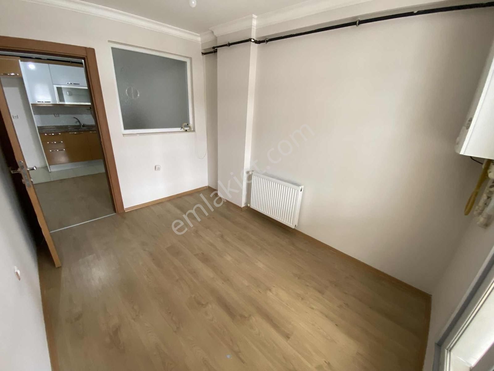 Buca Atatürk Mahallesinde Kiralık 2+0 Doğalgazlı Asansörlü Ev - Görsel 26