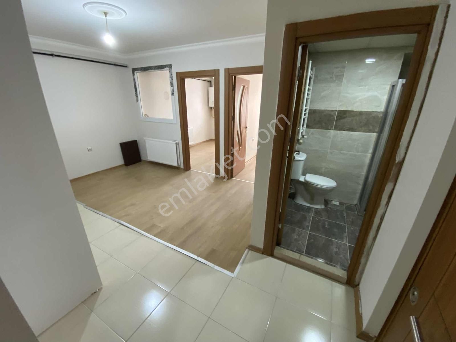 Buca Atatürk Mahallesinde Kiralık 2+0 Doğalgazlı Asansörlü Ev - Görsel 6