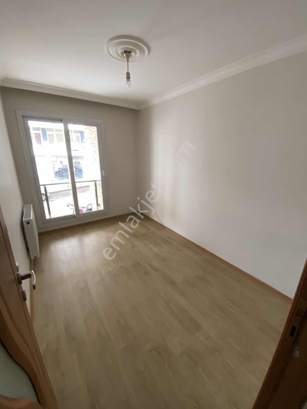 Buca Atatürk Mahallesinde Kiralık 2+0 Doğalgazlı Asansörlü Ev - Görsel 31