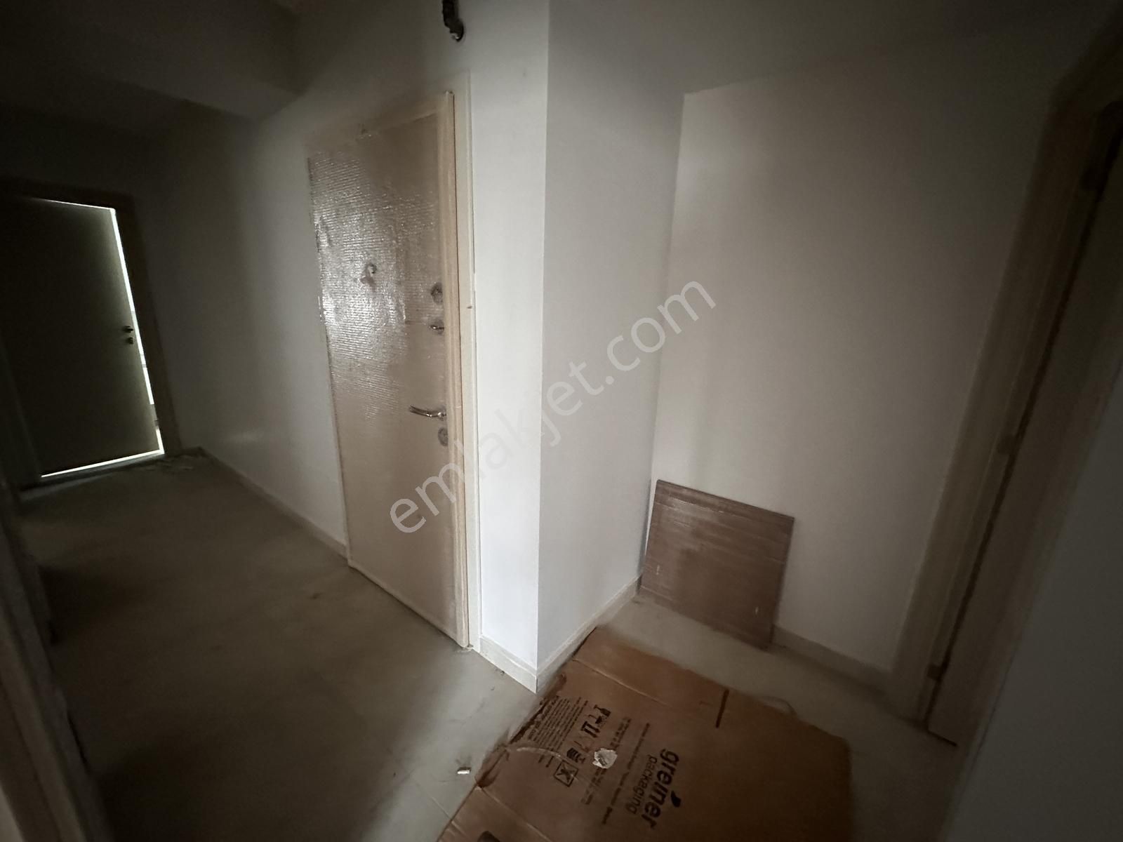 Tamiş'den Altıntepe'de Minibüs Caddesine Çok Yakın Sıfır 2+1 - Görsel 26