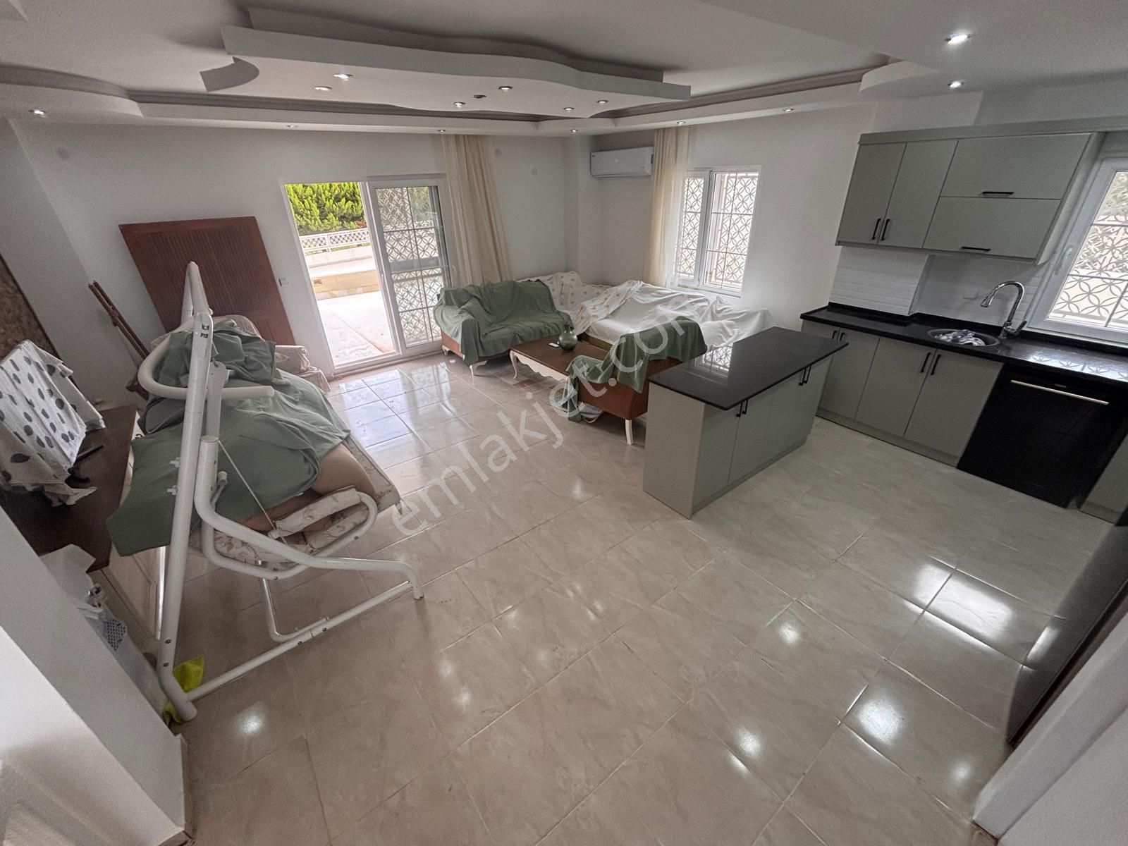 Altınkum Plajına 1 Km Müstakil Havuzlu 4+1 Lüks Villa - Görsel 7