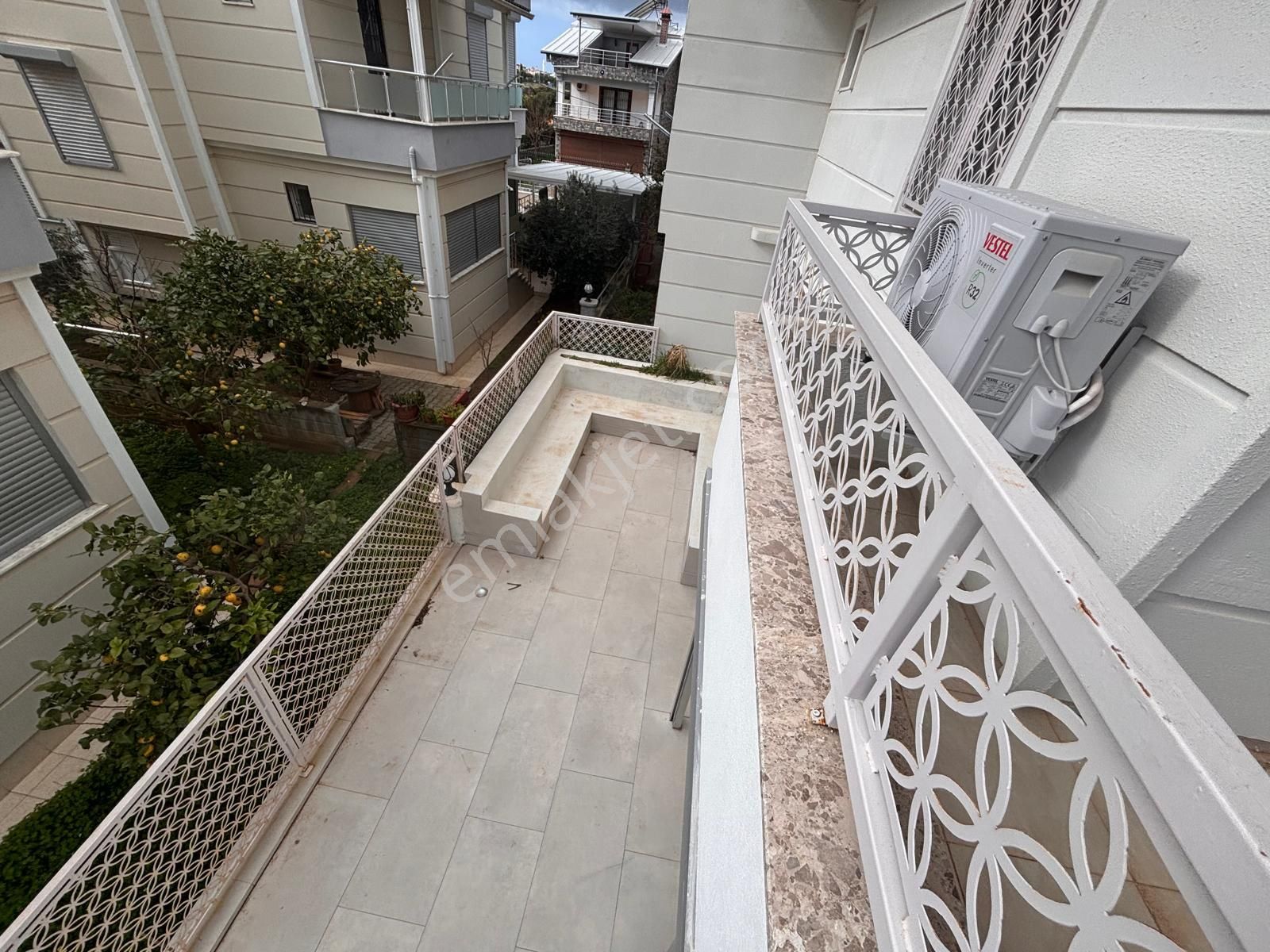 Altınkum Plajına 1 Km Müstakil Havuzlu 4+1 Lüks Villa - Görsel 20