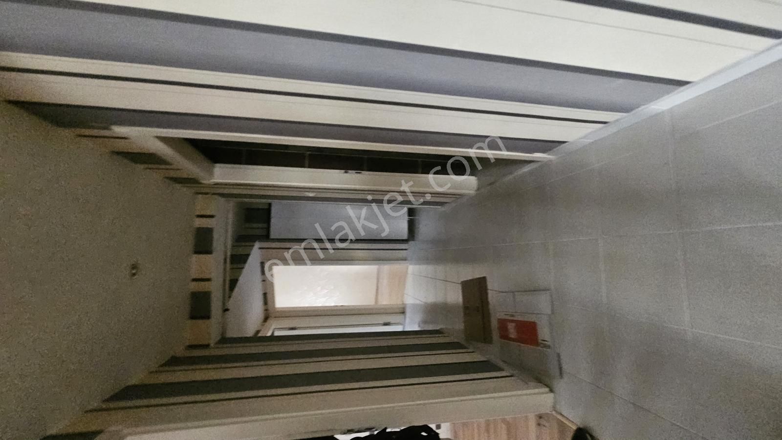 Etimesgut Süvari'de Y.giriş 2+1 90m2 Yapılı Temiz Kiralık Daire - Görsel 14