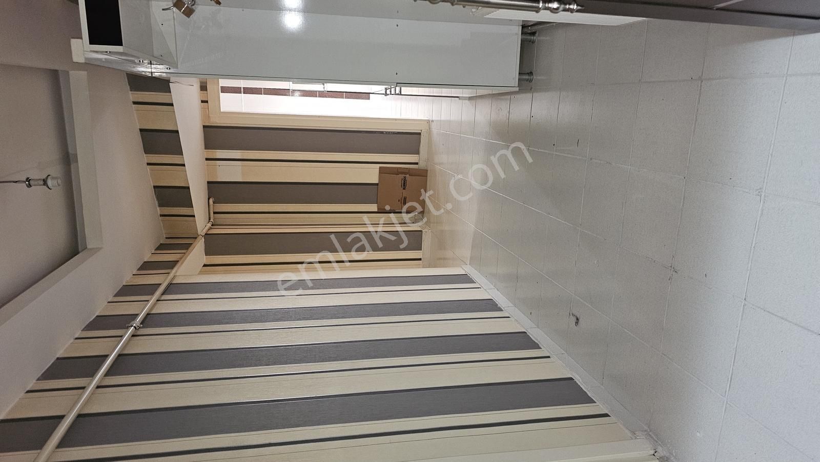 Etimesgut Süvari'de Y.giriş 2+1 90m2 Yapılı Temiz Kiralık Daire - Görsel 9