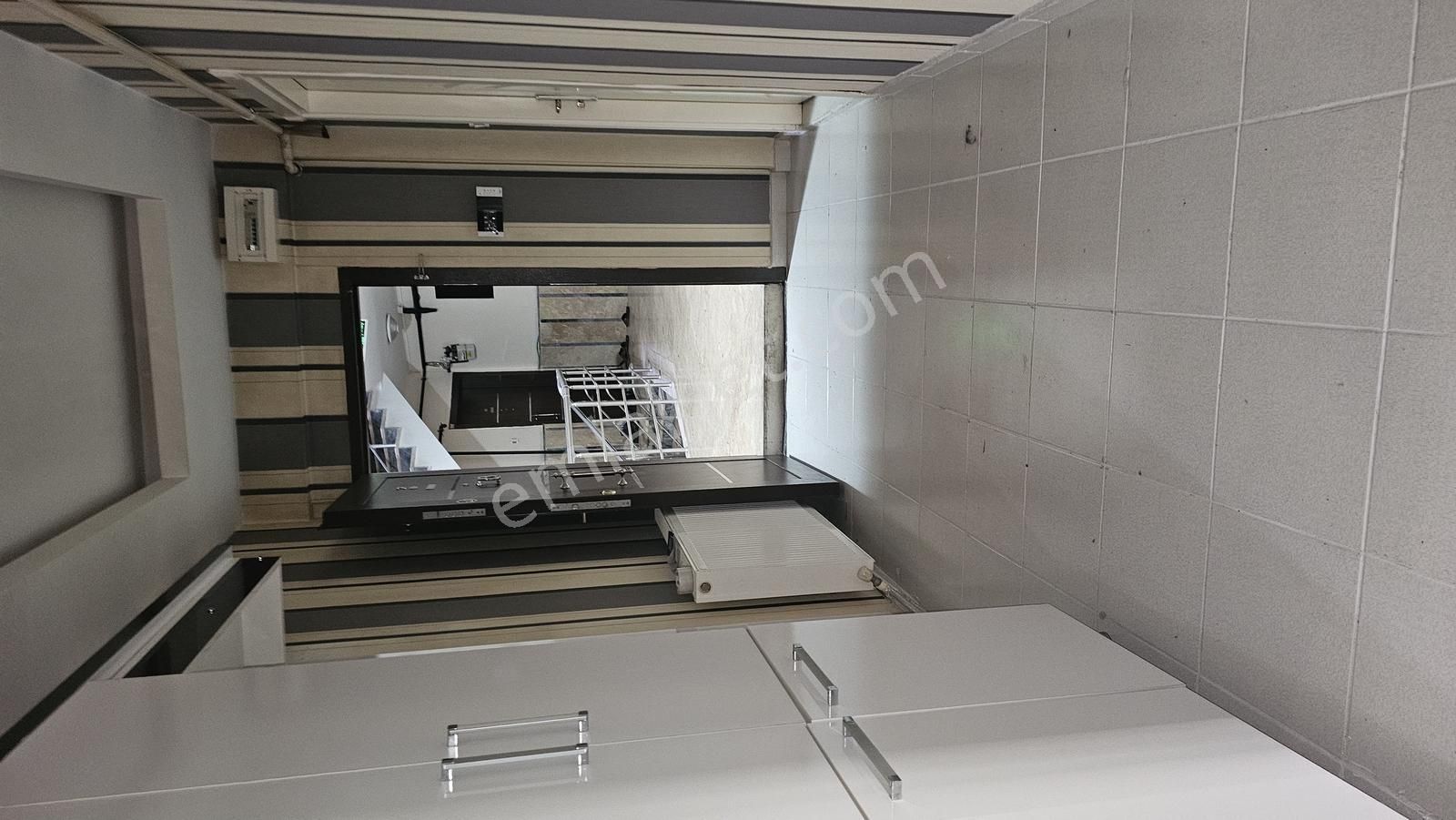 Etimesgut Süvari'de Y.giriş 2+1 90m2 Yapılı Temiz Kiralık Daire
